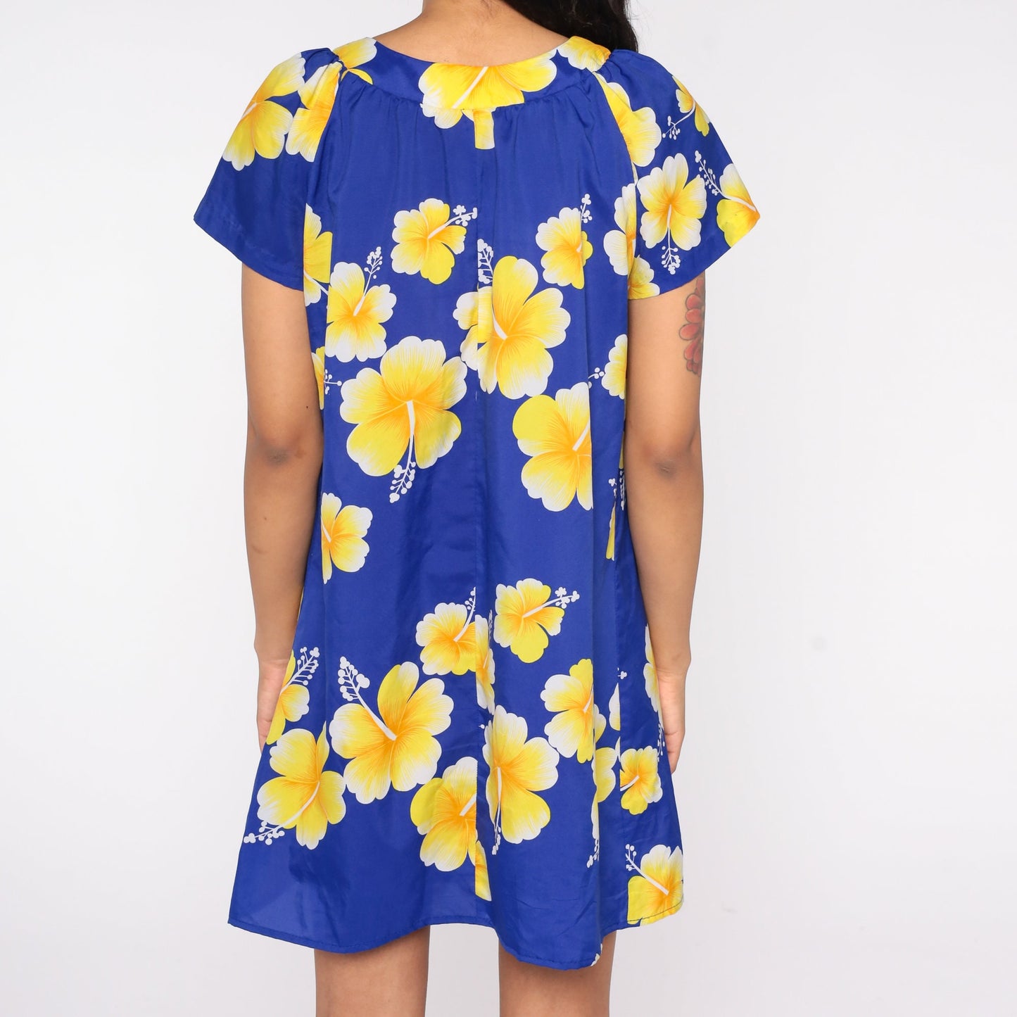 80s Hawaiian Floral Mini Dress Tent Cut Hibiscus Print Short Sleeve Medium