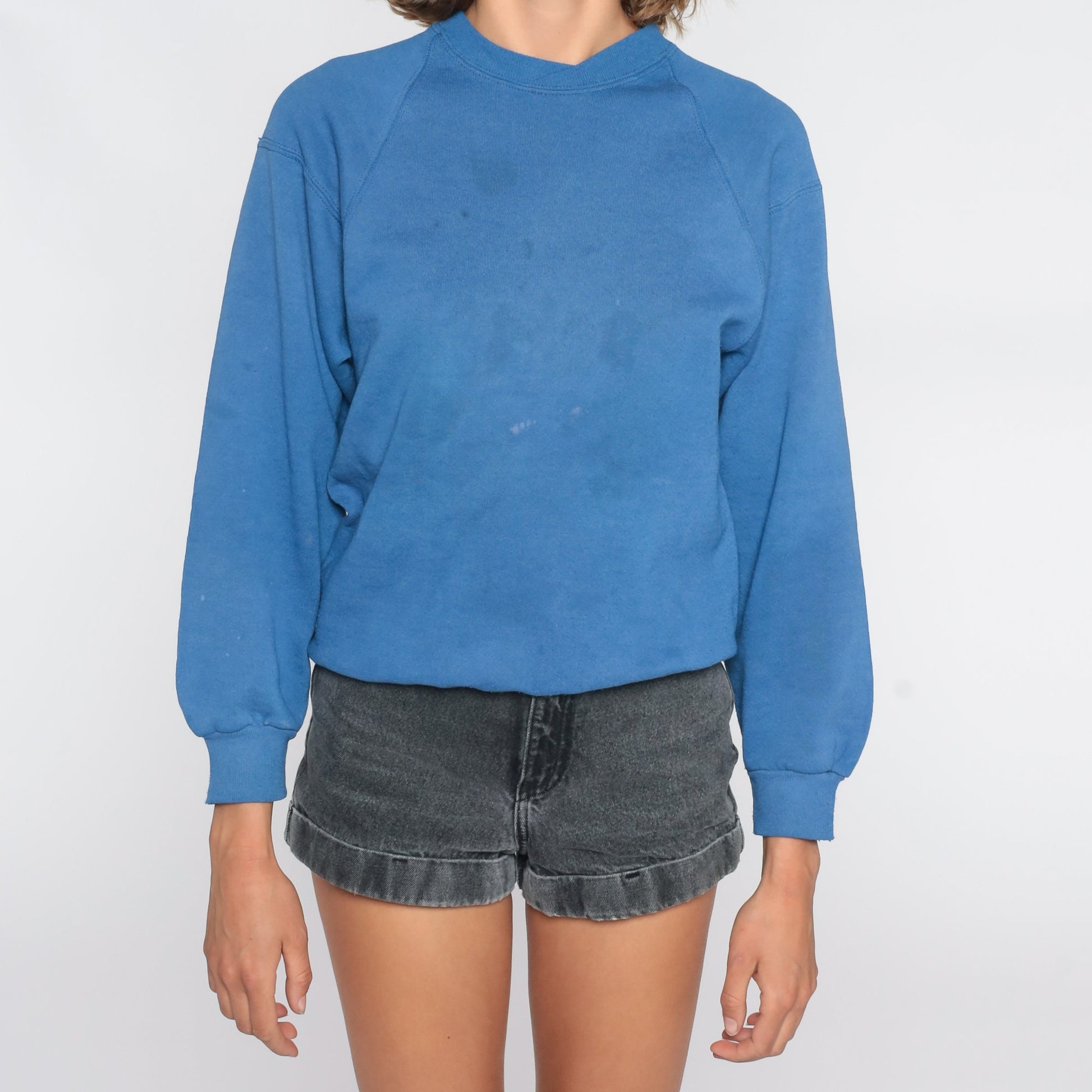 90s Jerzees Blue Crewneck Sweatshirt Raglan Lightly Distressed Small S