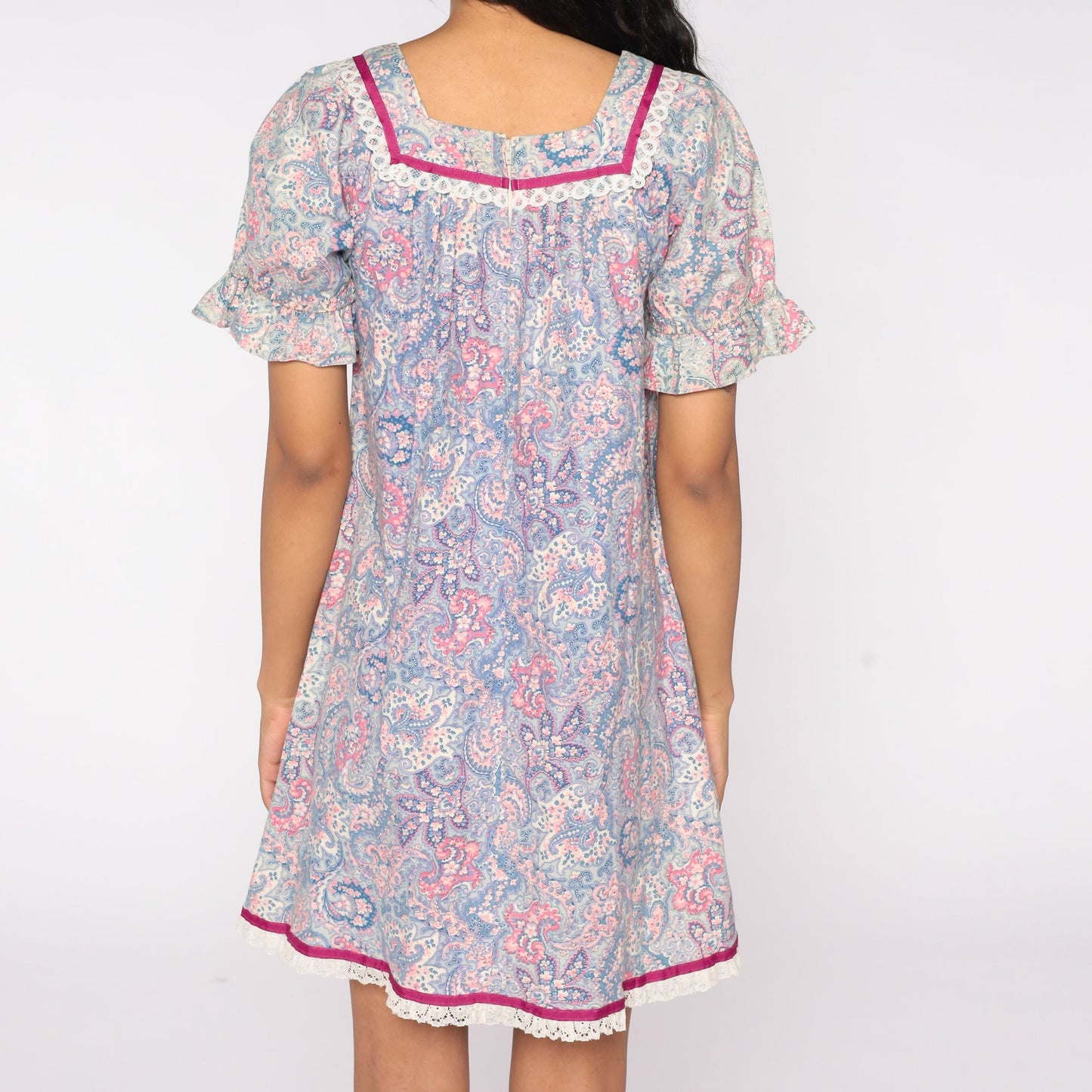 80s Paisley Mini Dress Puff Sleeve Shift Cut Lace Trim Small