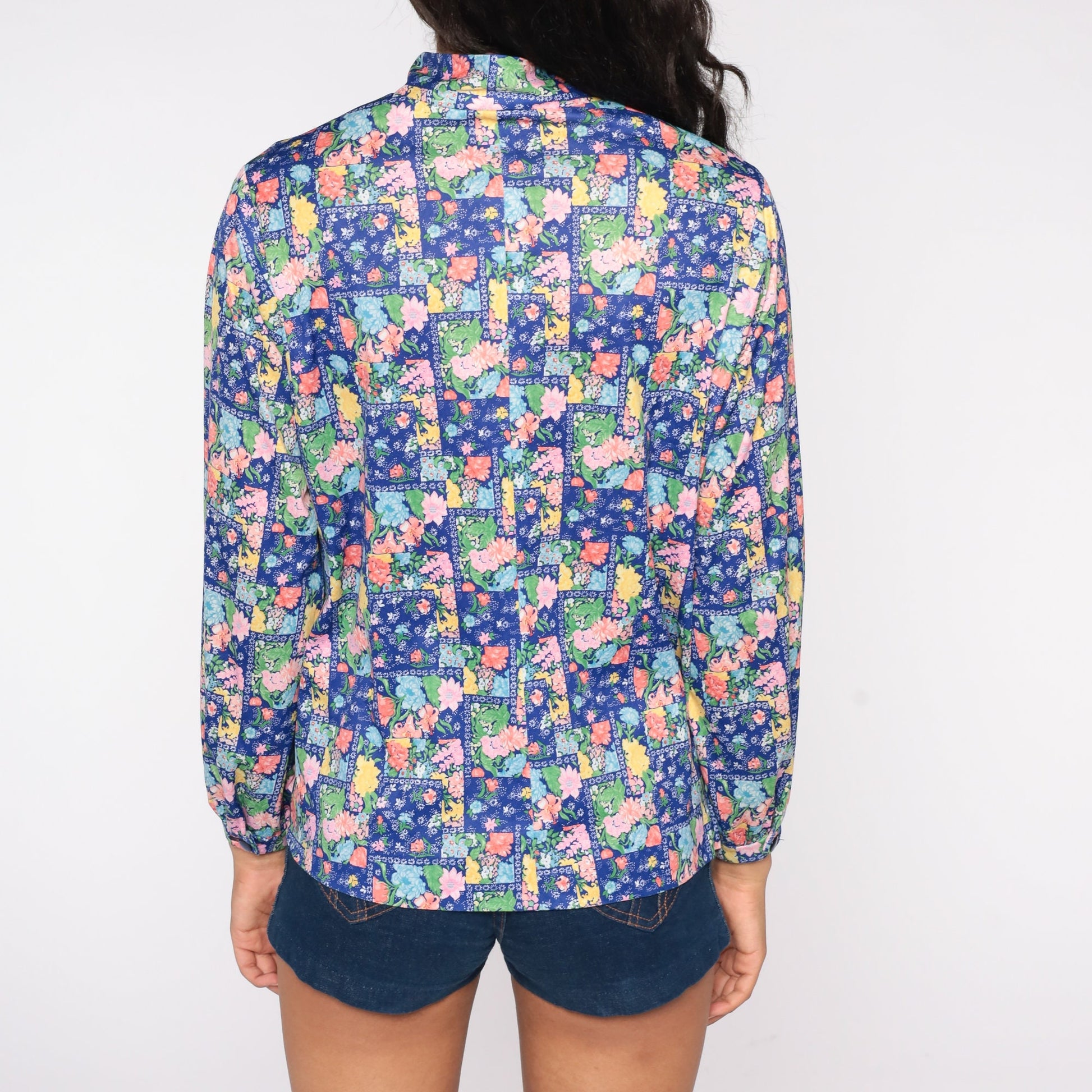 70s Blue Floral Mandarin Collar Shirt Bow Neck Long Sleeve Large