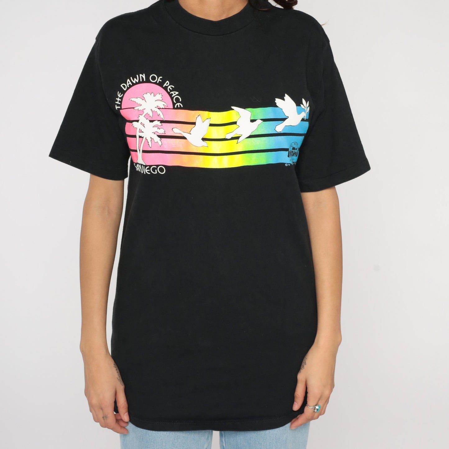 90s San Diego Dawn of Peace Graphic T-Shirt Neon Stripes Cotton Medium