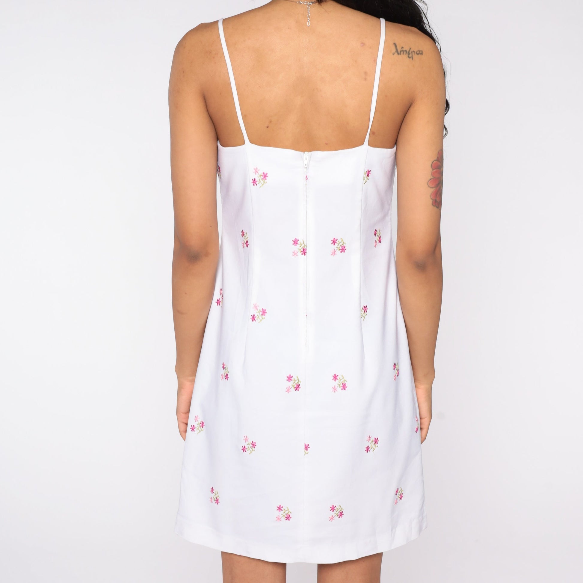 00s White Floral Embroidered Mini Dress Spaghetti Strap Shift Medium M