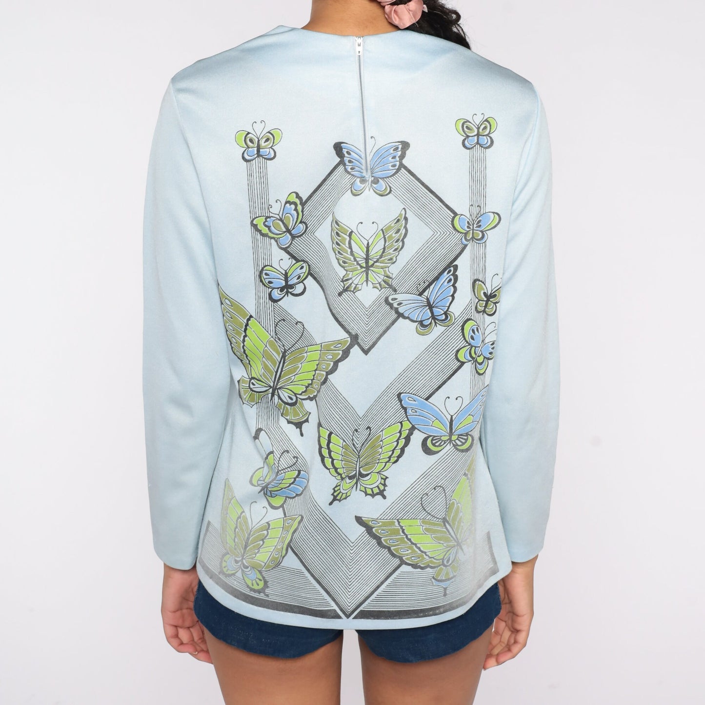 70s Butterfly Blouse Powder Blue Long Sleeve Graphic Shirt Medium