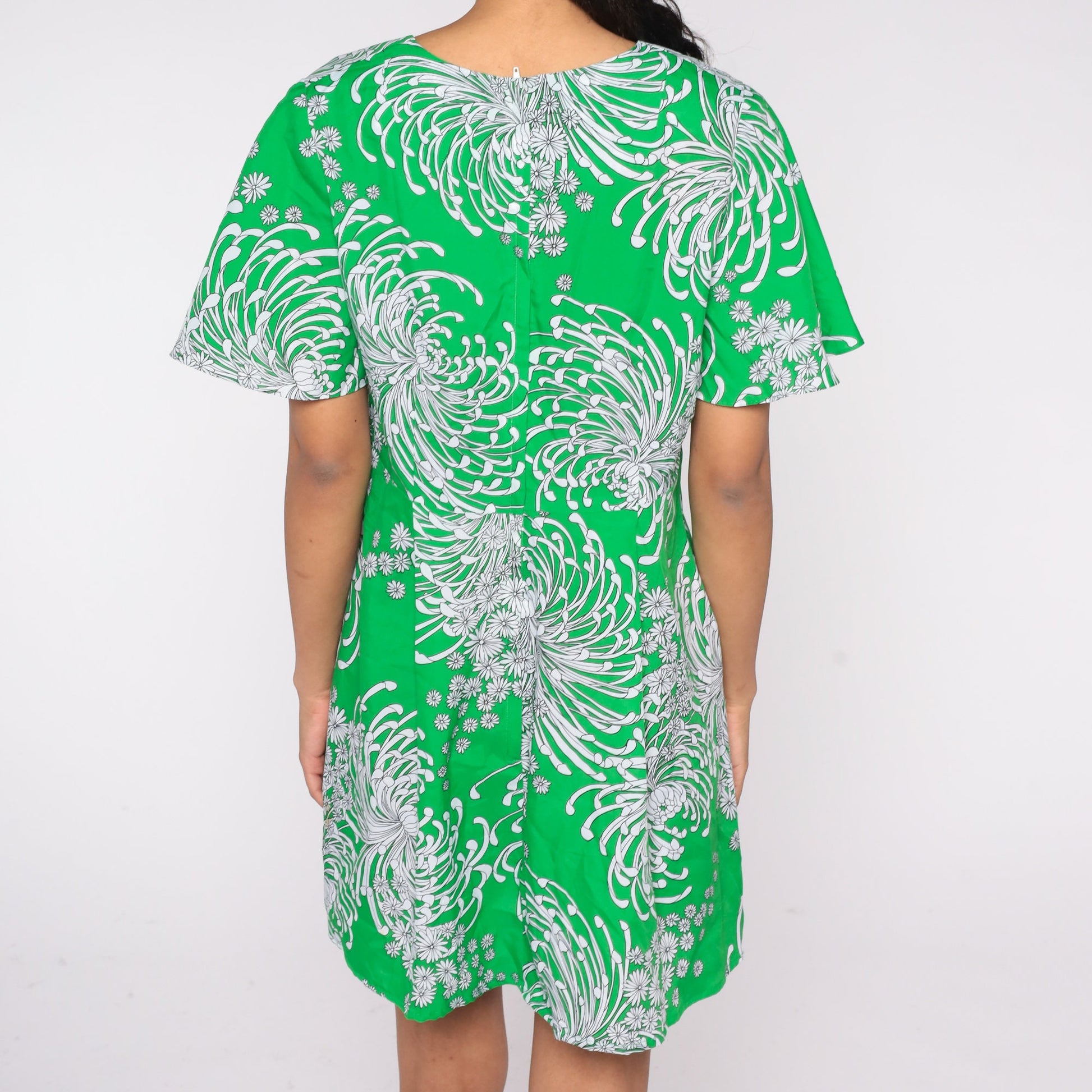 70s Green Floral Mini Dress Empire Waist Flutter Sleeve Shift Large L