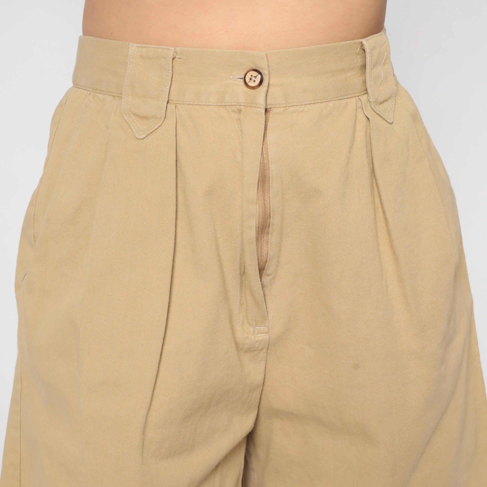 90s Khaki Pleated Bermuda Shorts High Waisted Wide Leg Cotton Small