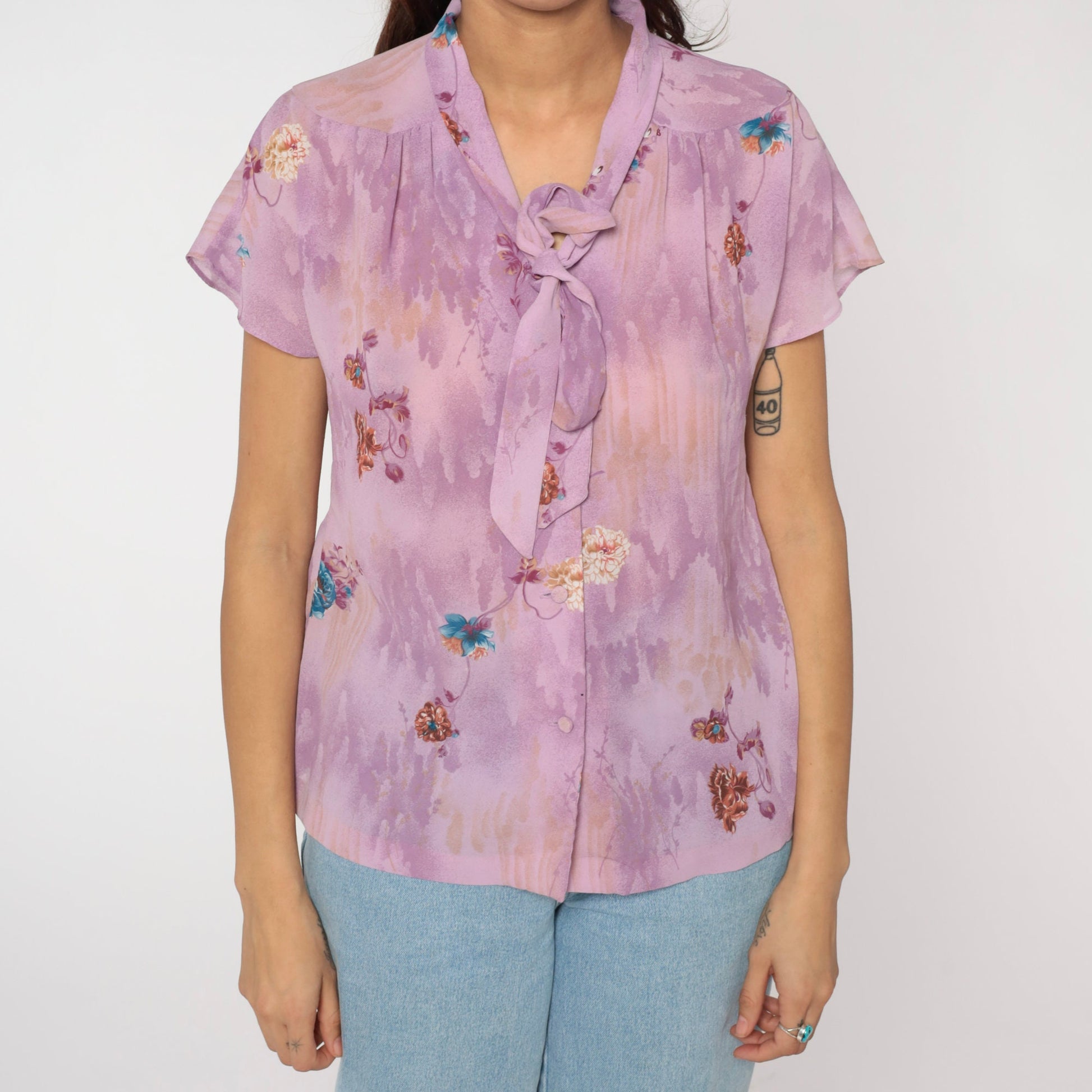 70s Purple Floral Ascot Blouse Button-Up Short Sleeve Small
