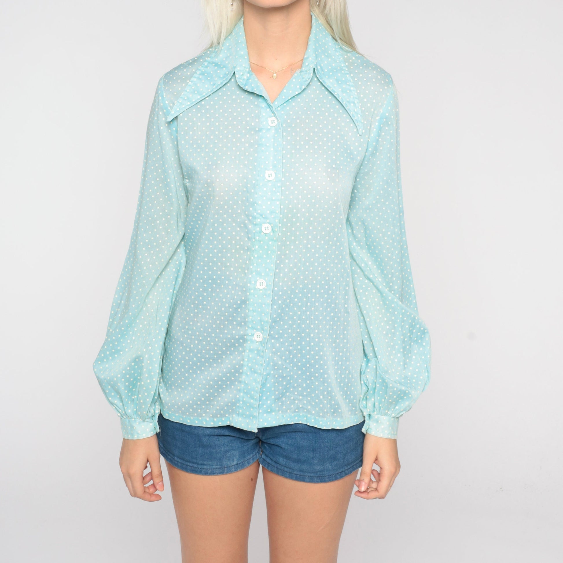 70s Baby Blue Polka Dot Blouse Balloon Sleeve Dagger Collar Button Up Small