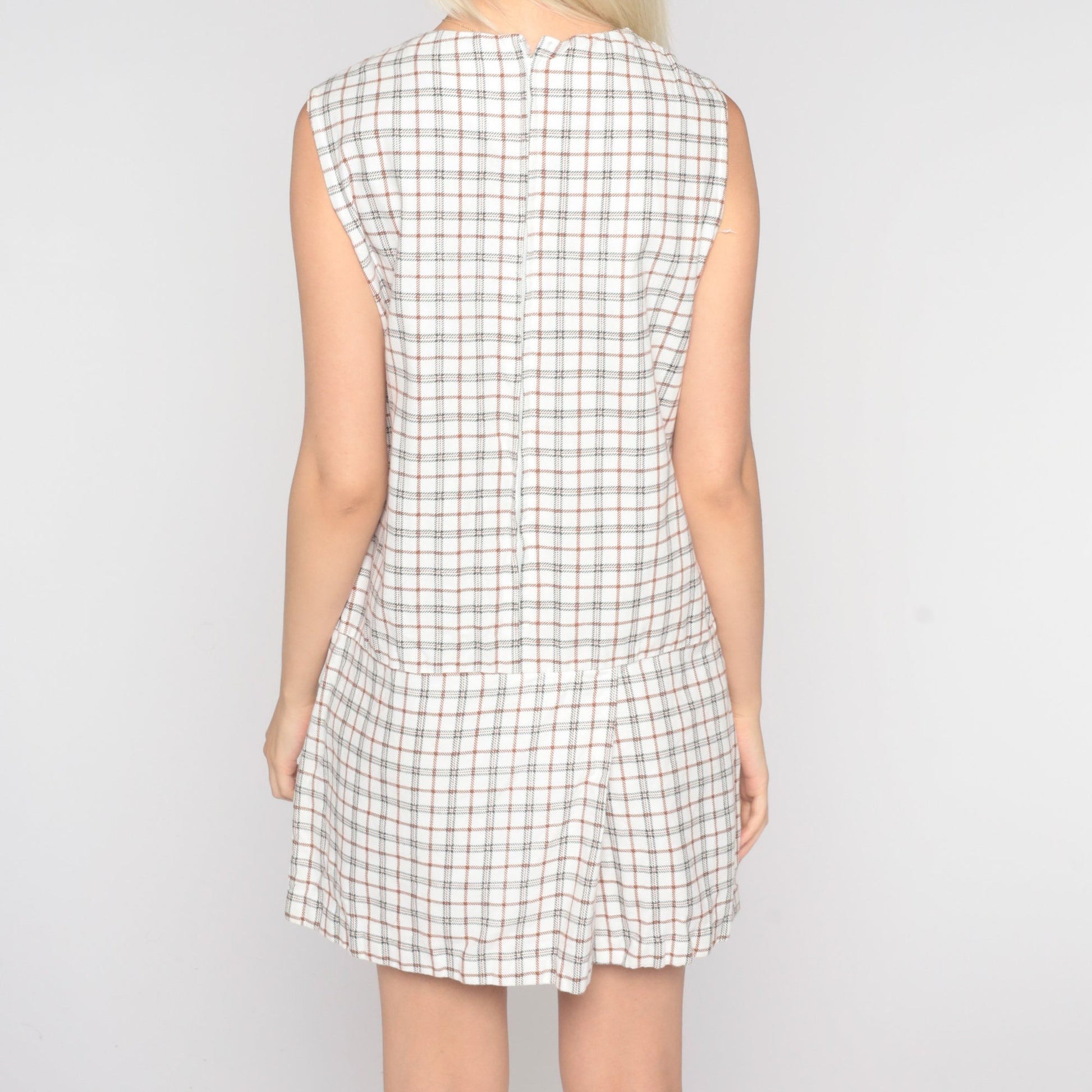 60s White Plaid Drop Waist Scooter Dress Sleeveless Minidress Medium