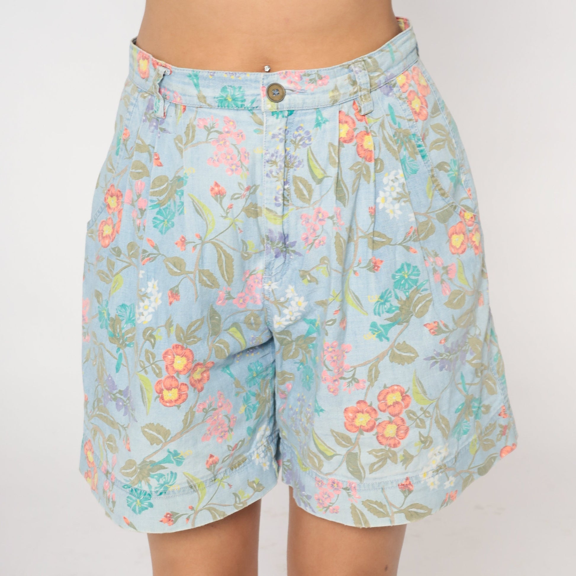 90s Liz Claiborne Floral Denim Shorts High Waist Pleated Blue Cotton Medium