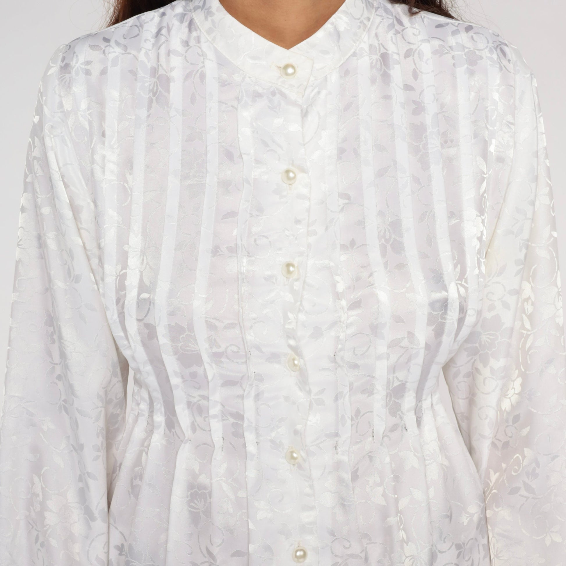 80s White Embossed Floral Mini Shirtdress Long Sleeve Pearl Buttons Extra Small