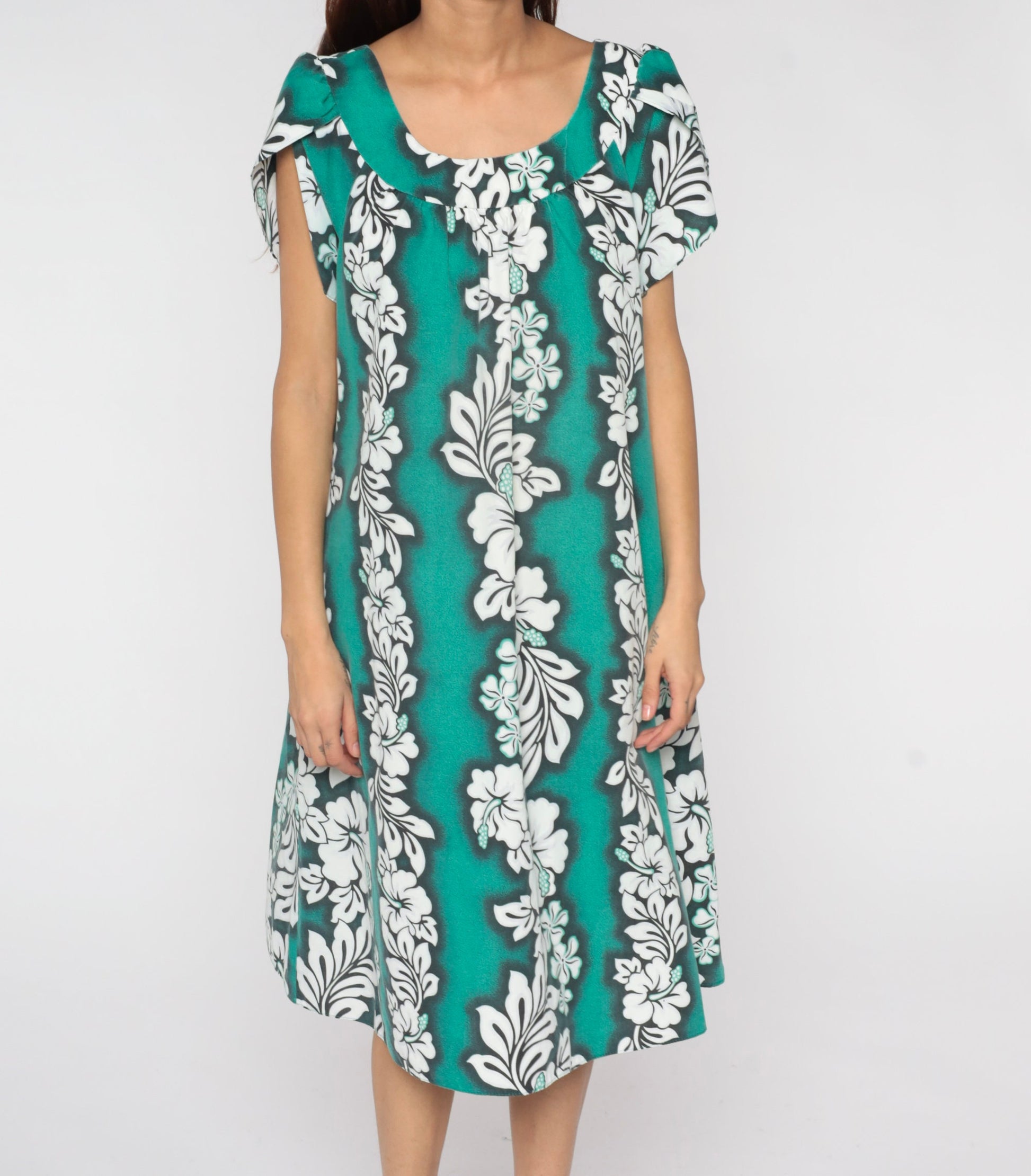 90s Hawaiian Tropical Floral Midi Dress Green Tent Cut Tulip Sleeve Medium