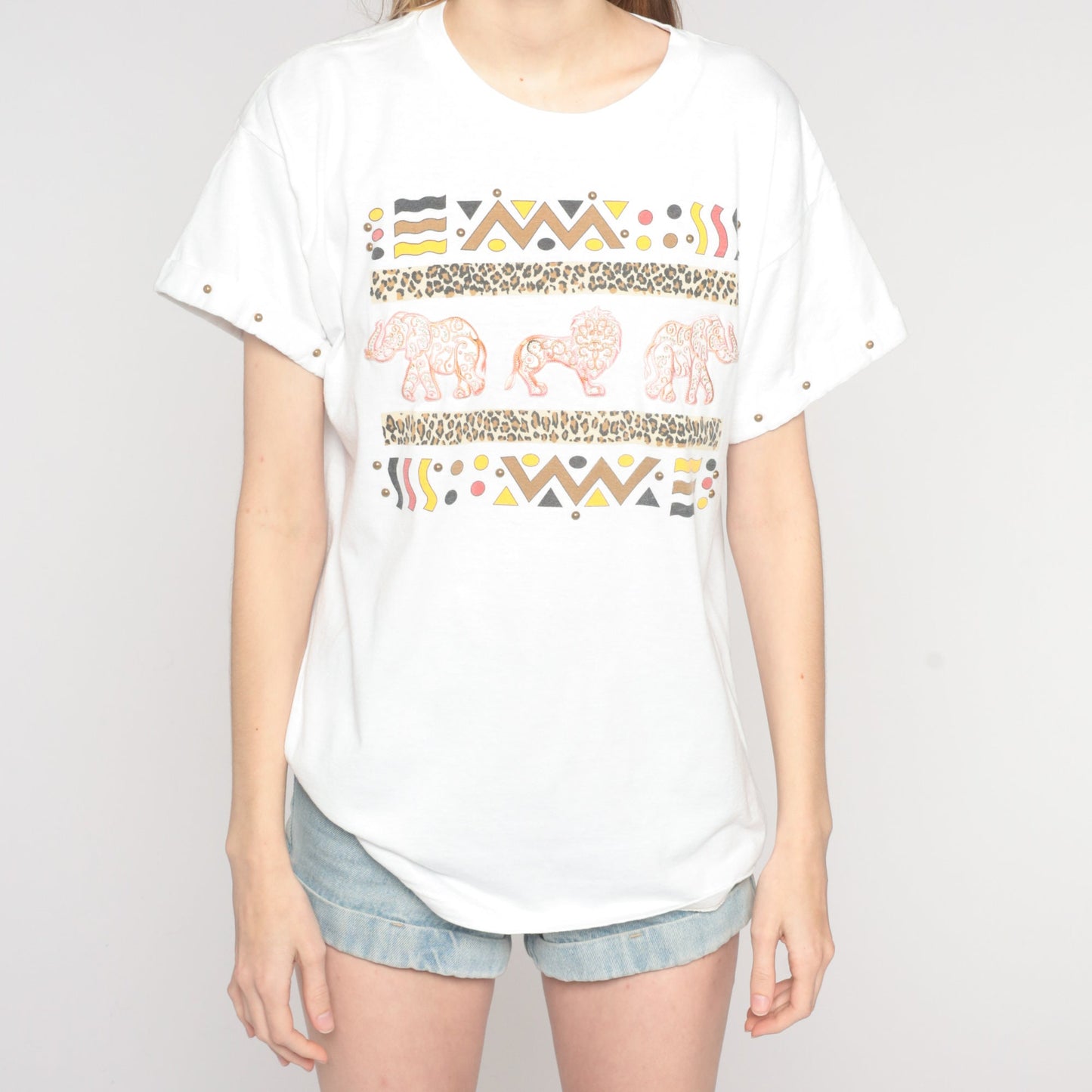 Y2K Safari Animal Studded Graphic T-Shirt White Embroidered Elephant Lion Medium Large