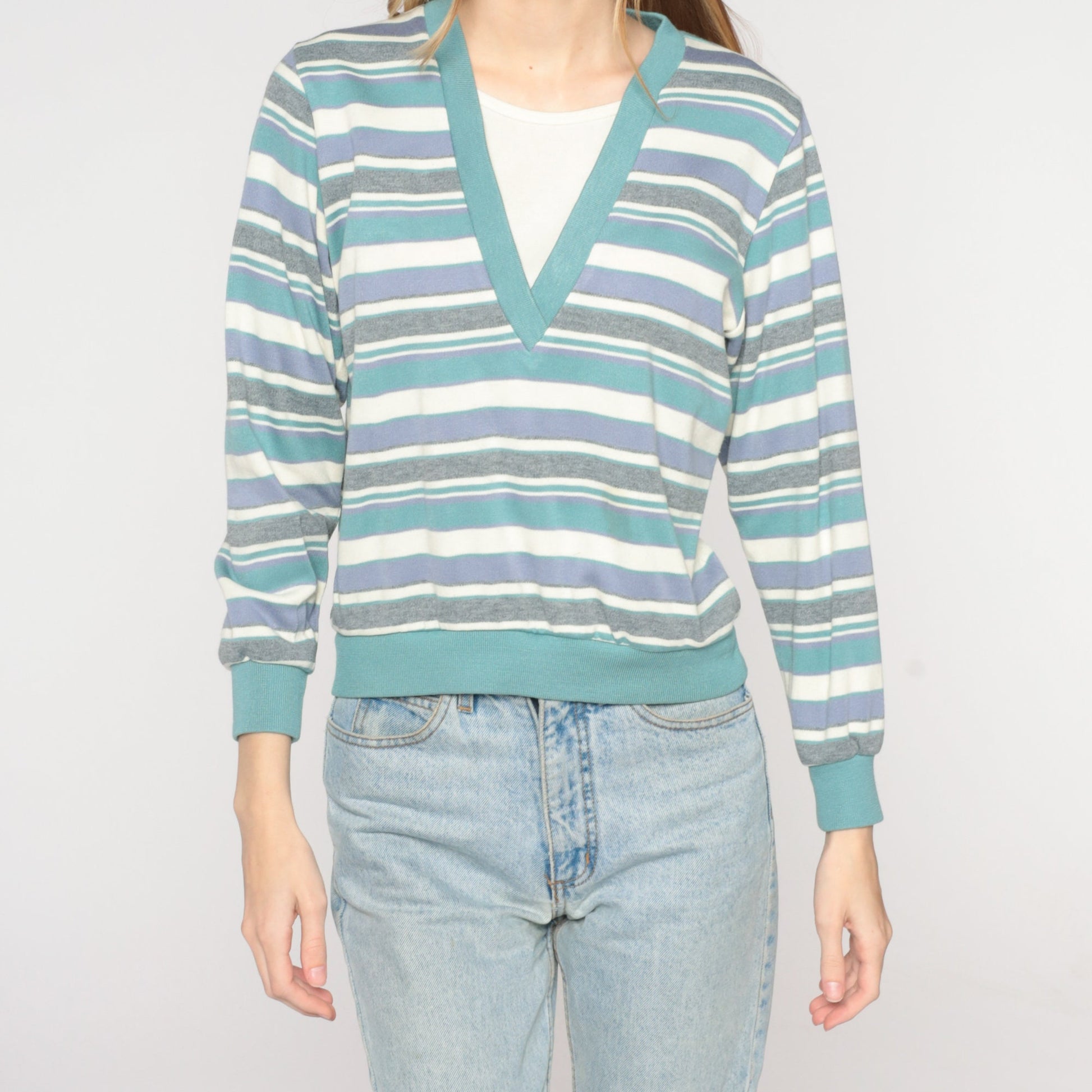 80s Striped Long Sleeve V-Neck Shirt White Blue Grey Small