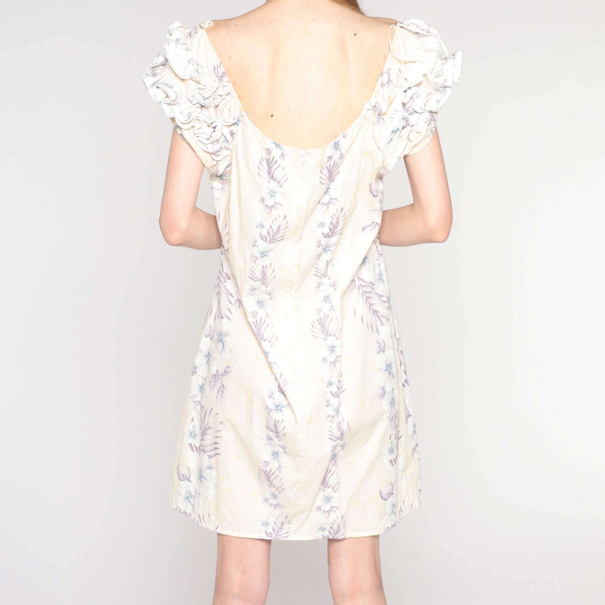 80s Floral Print Mini Dress White Ruffled Shift Short Sleeve Medium