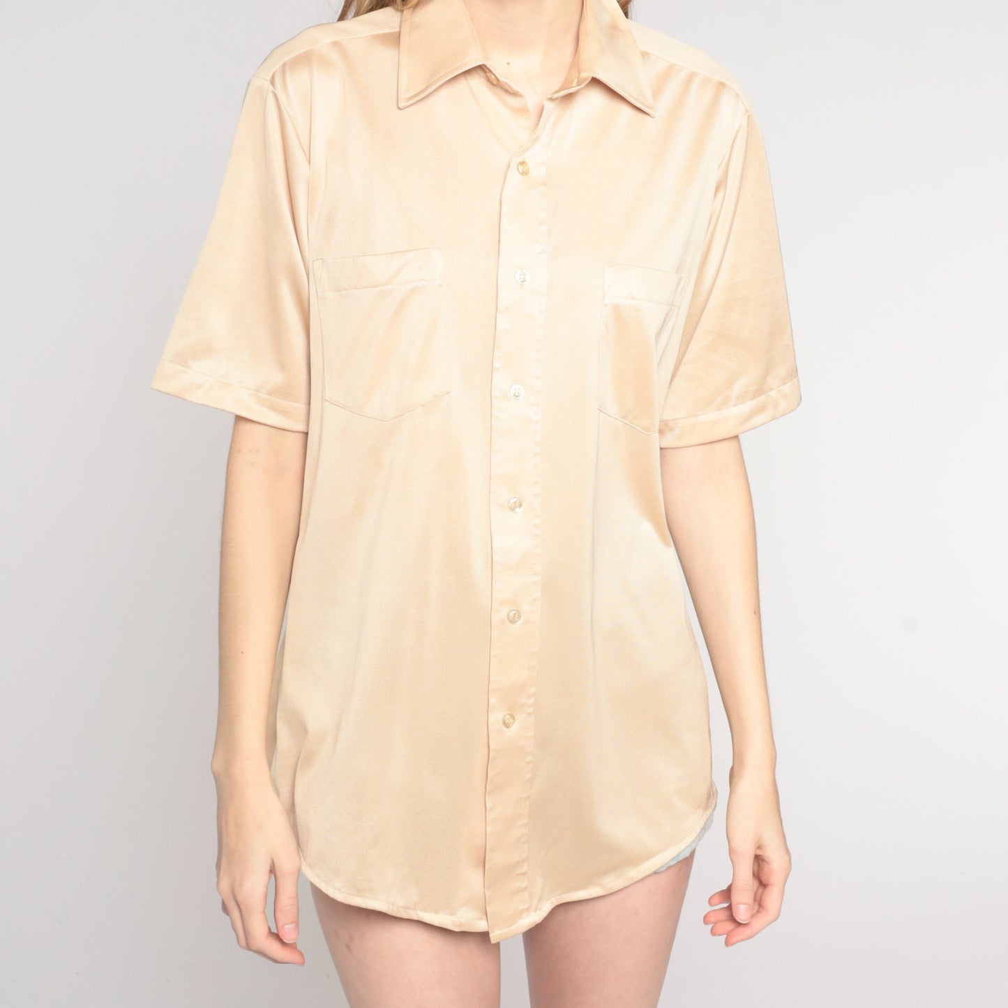 70s Champagne Button-Up Shirt Montgomery Ward Short Sleeve Collared Mens Small