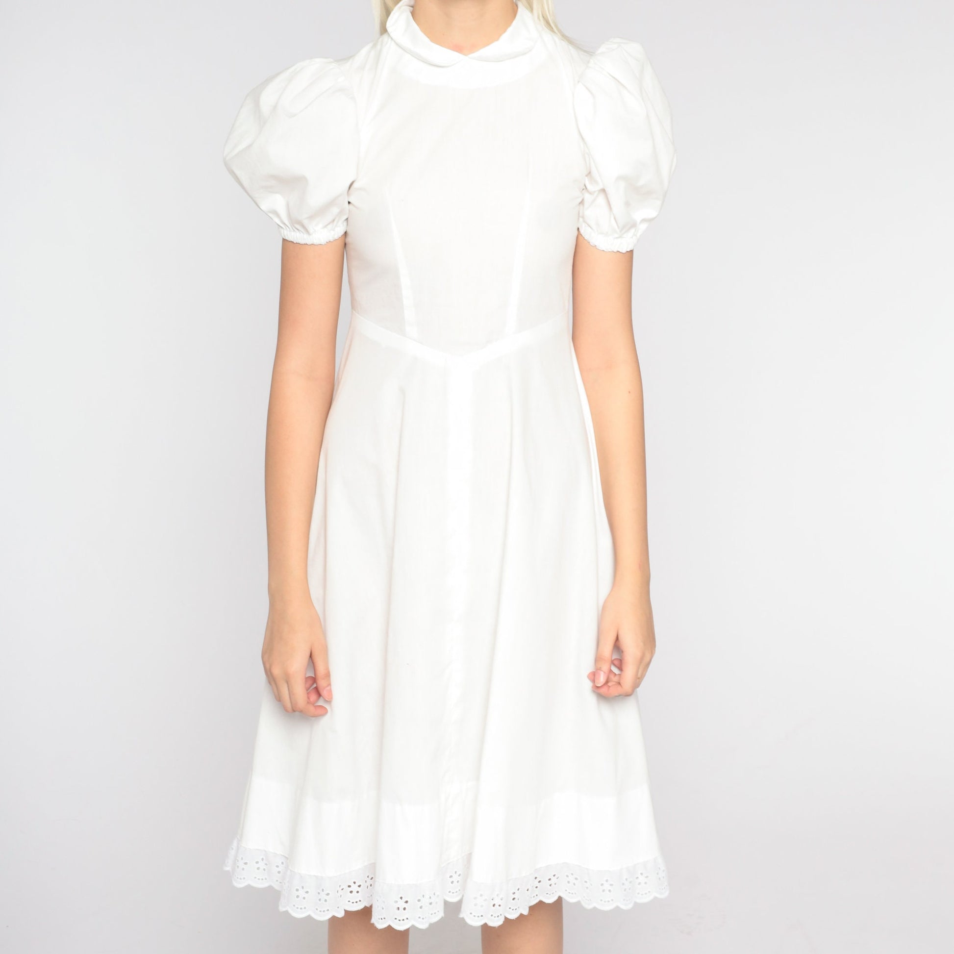 70s White Peasant Dress Puff Sleeve Eyelet Basque Waist Knee Length Extra Small