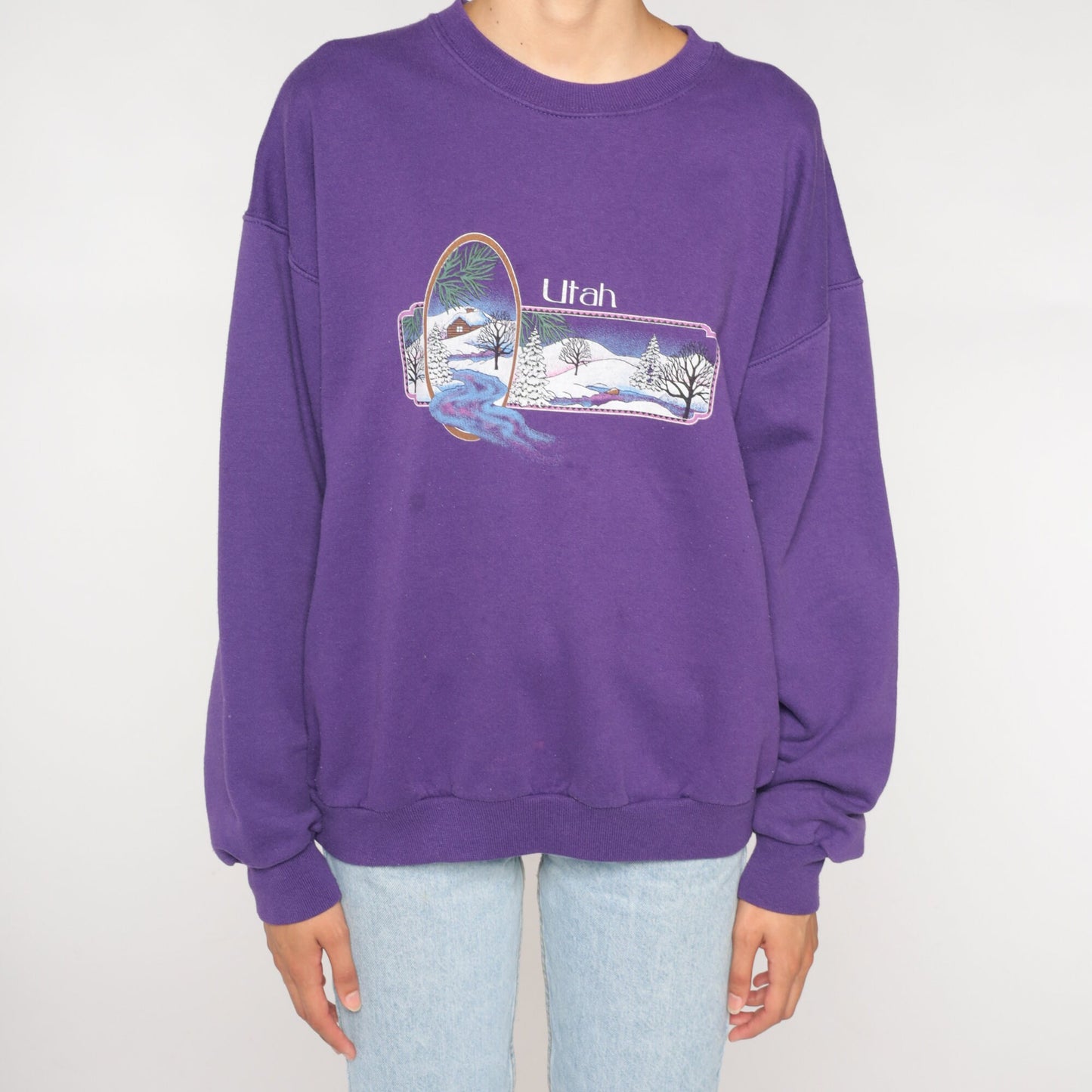 90s Utah Snowy Cabin Graphic Sweatshirt Purple Crewneck Large L