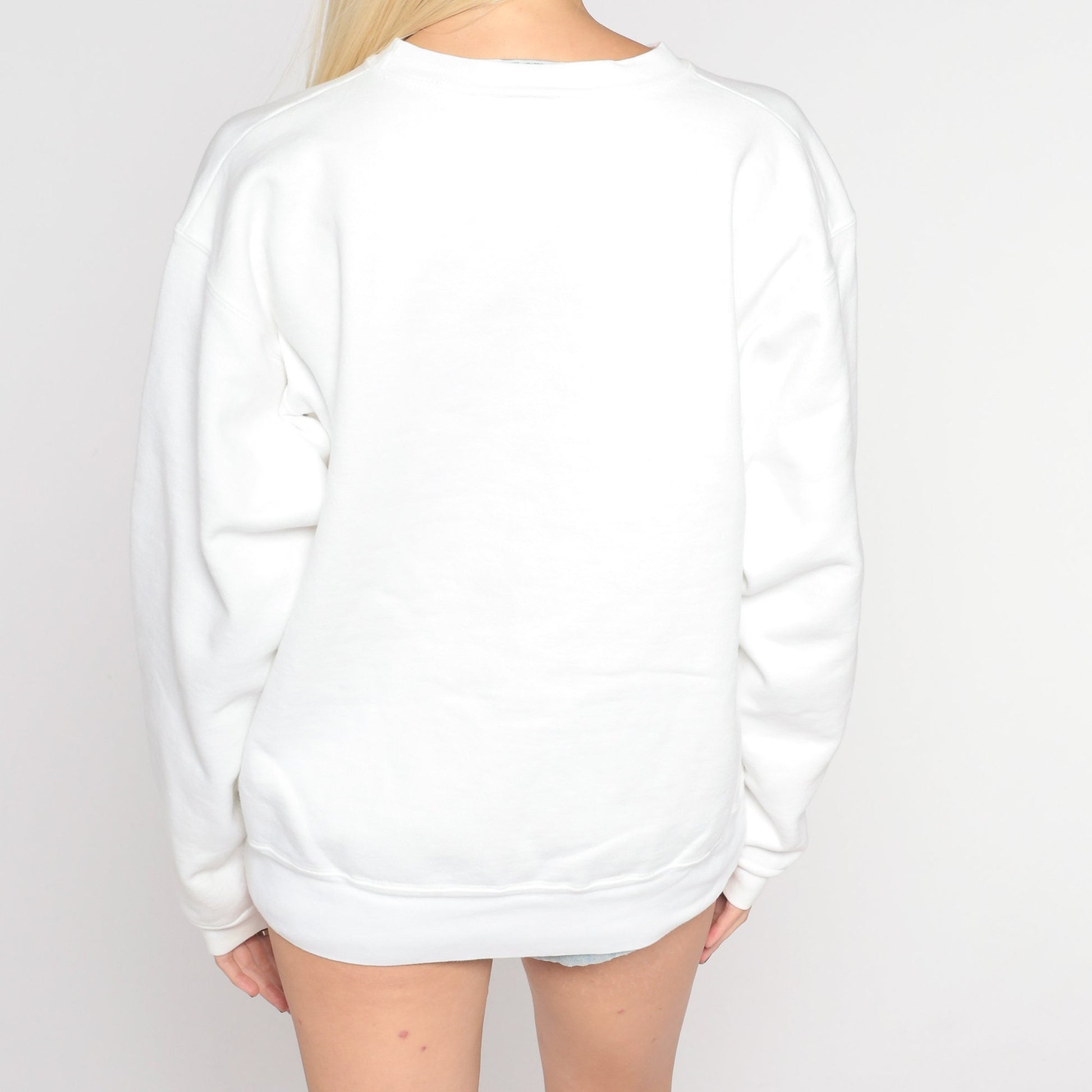 90s Embroidered Golfer Sweatshirt White The Sand Putting Print Crewneck Medium M