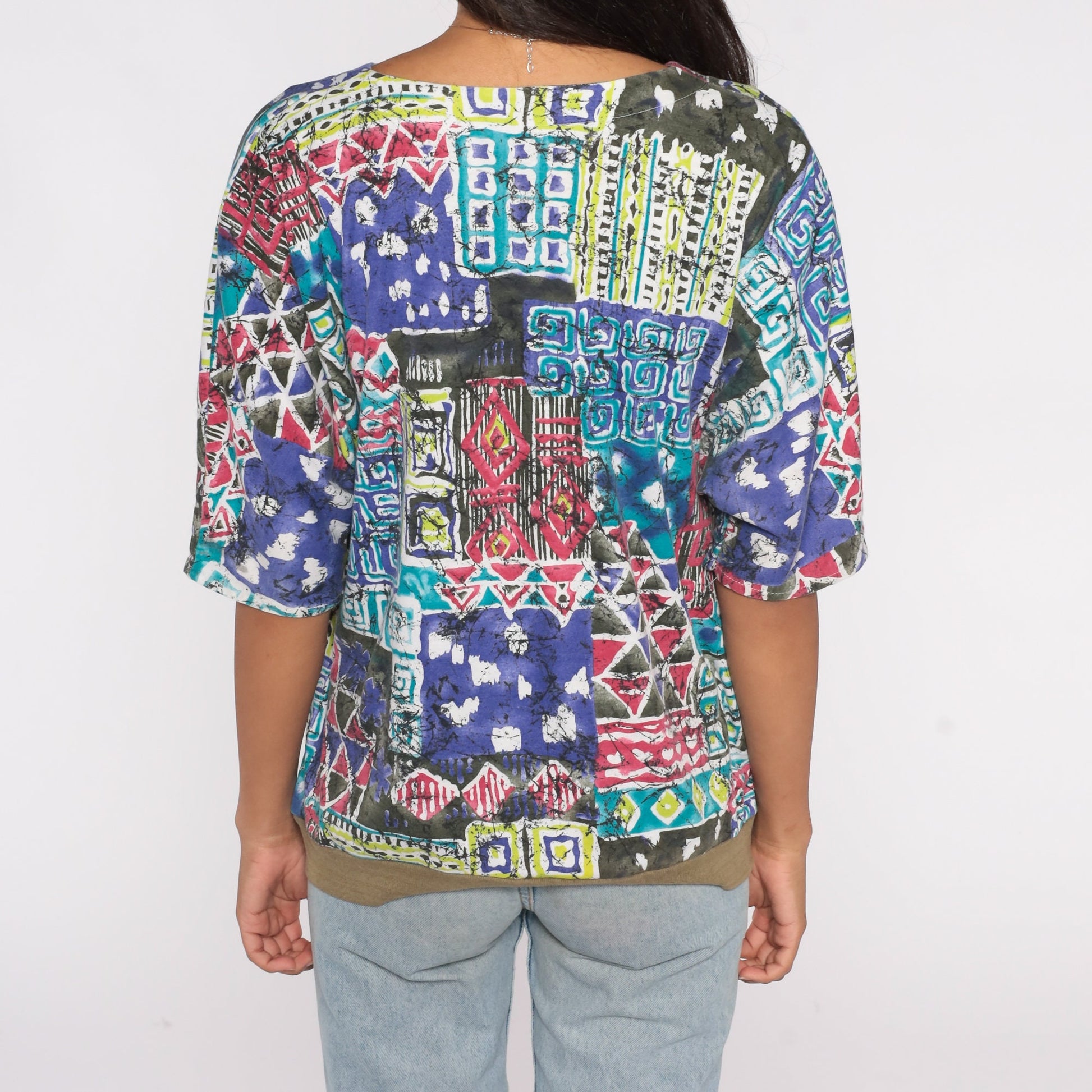 90s Batik Patchwork Geometric V-Neck Blouse Short Sleeve Large
