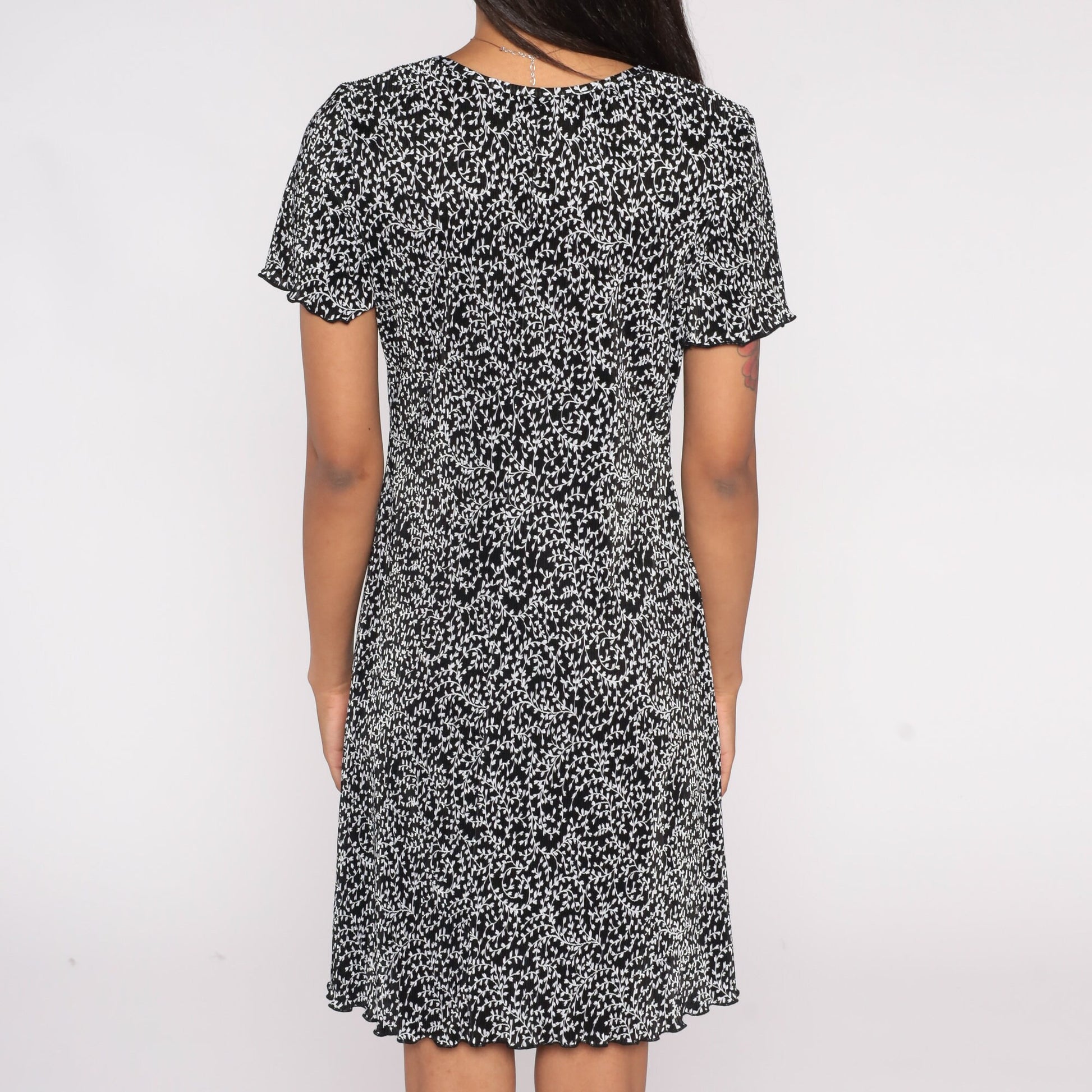 90s Black White Vine Print Mini Dress Shift Short Sleeve Medium