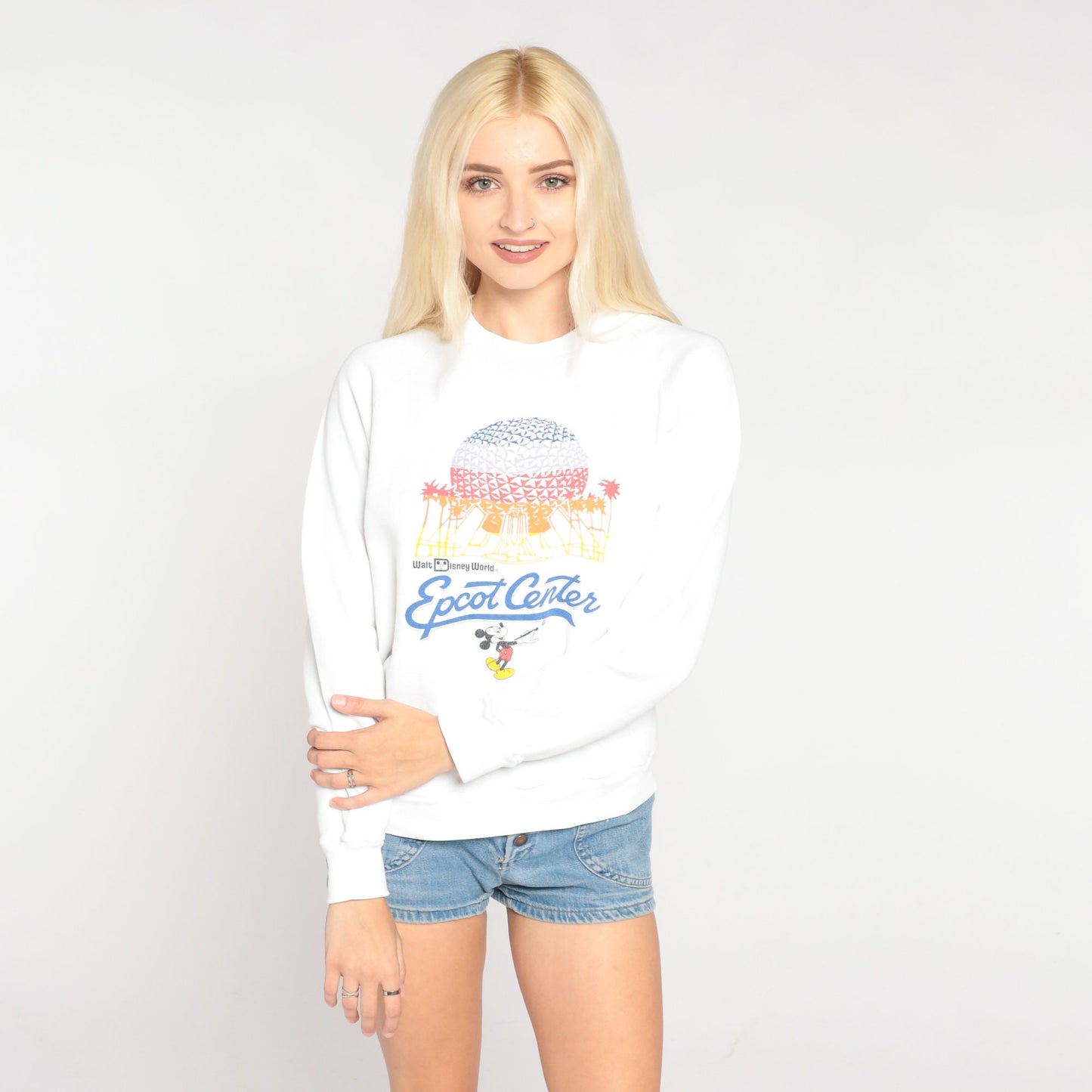 90s Epcot Center Walt Disney World Raglan Sweatshirt White Graphic Medium
