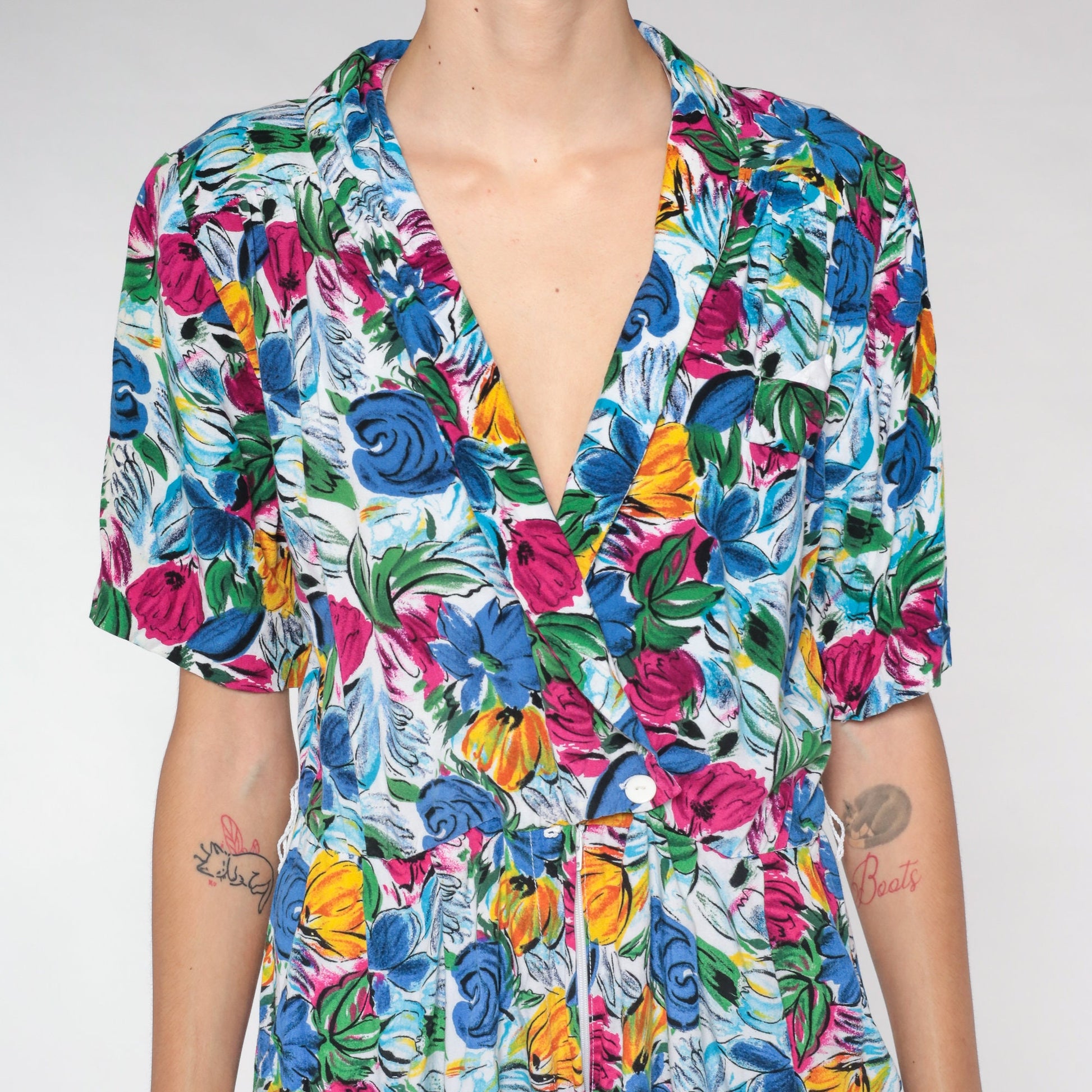 90s Blue Floral Rayon Romper Mini Playsuit V Neck Button Up Medium M