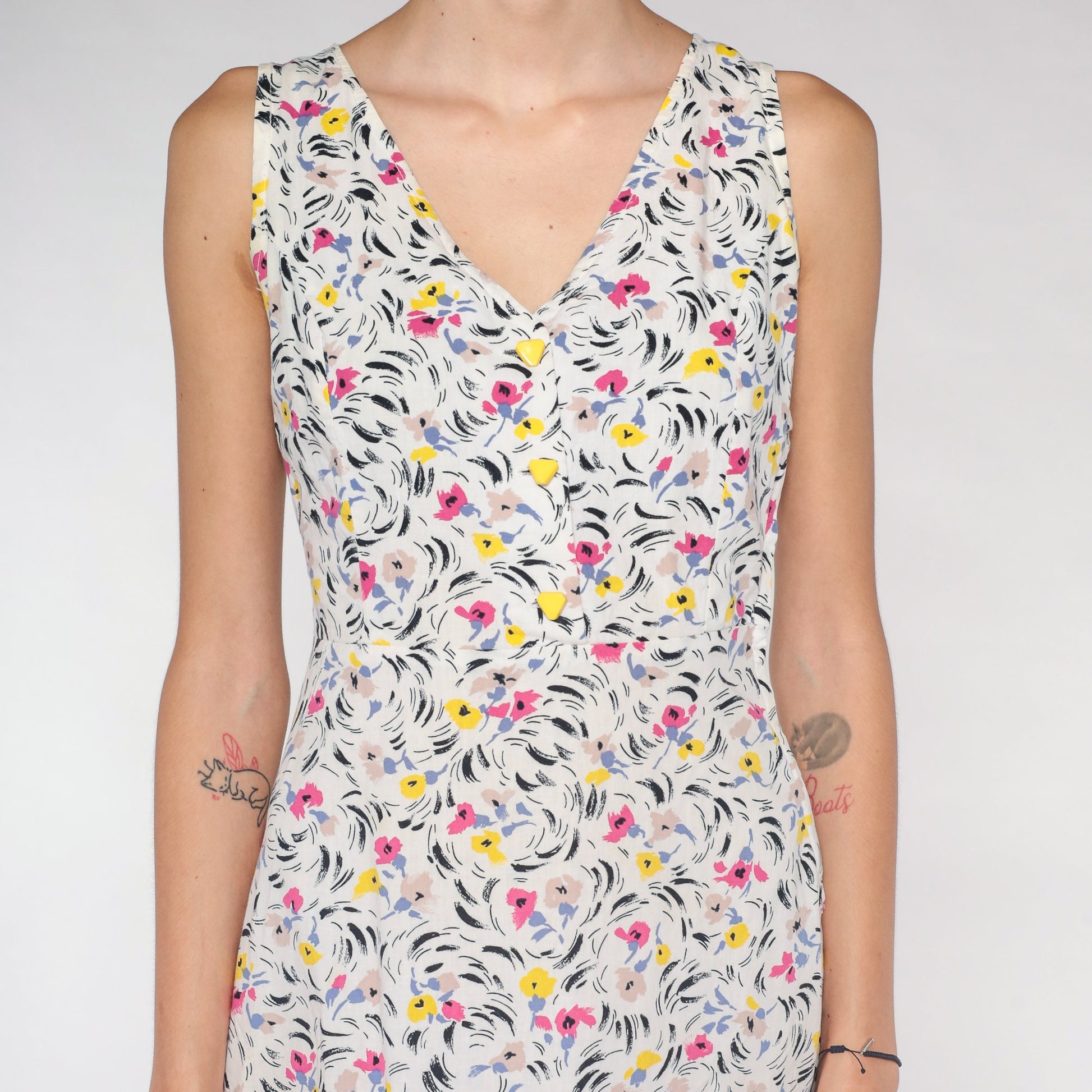 70s White Floral Mini Dress Sleeveless Button-Up A-Line V-Neck Extra Small