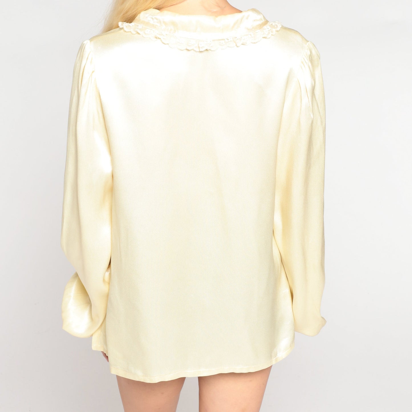 70s Jessica's Gunnies Cream Satin Blouse Puff Sleeve Floral Embroidery Medium