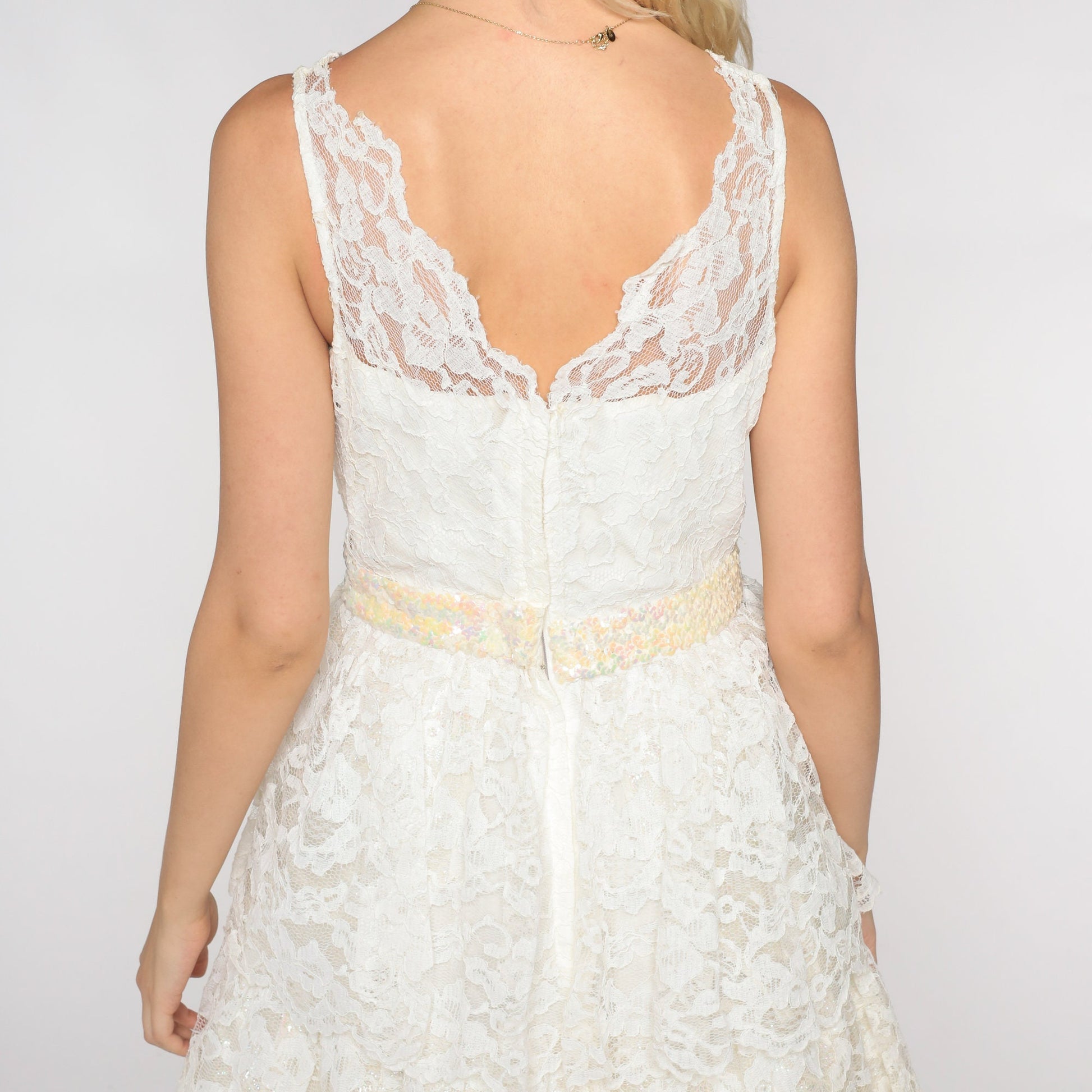 60s White Lace Wedding Dress Maxi Sweetheart Neckline Sequin Waist Extra Small