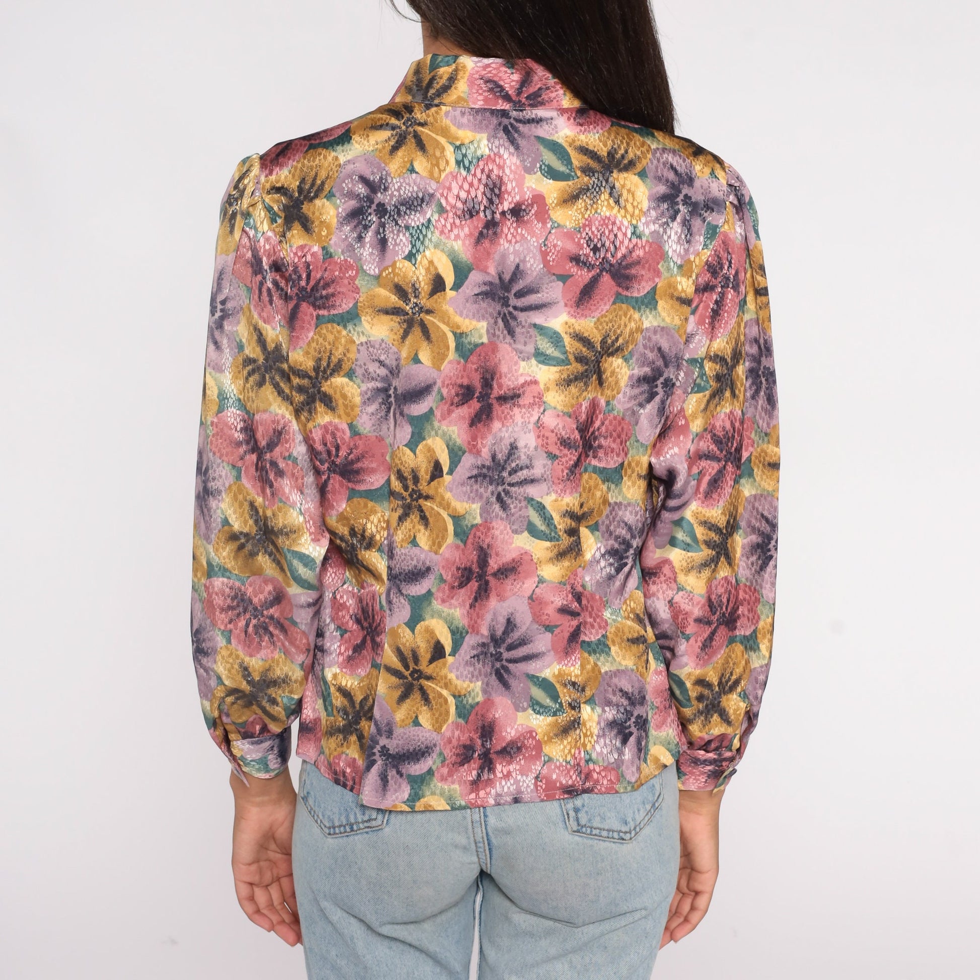 90s Embossed Floral Button-Up Blouse Pink Purple Long Sleeve Collared Shirt Medium