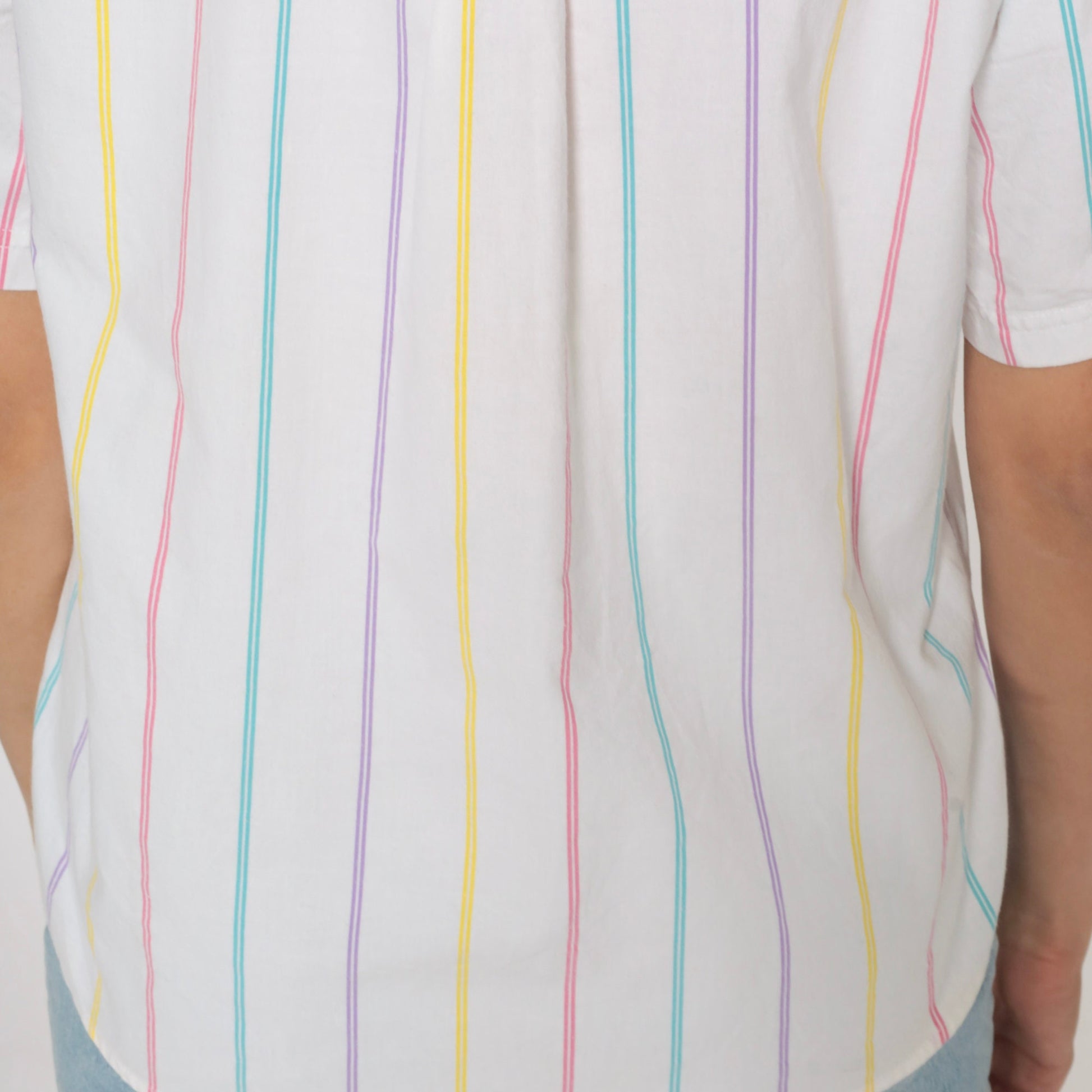 90s White Rainbow Striped Button-Up Blouse Short Sleeve Collared Cotton Medium