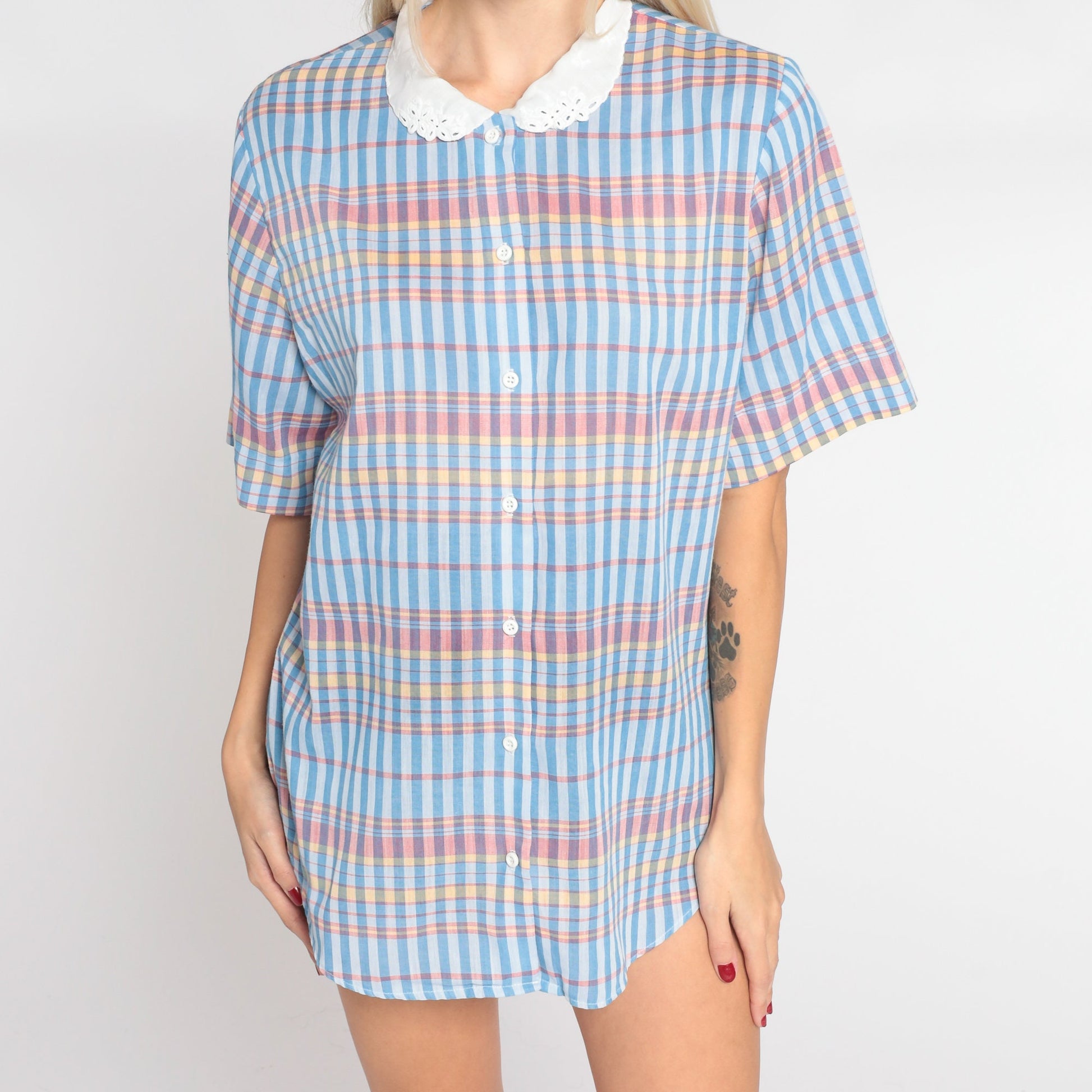 80s Blue Checkered Button-Up Blouse Peter Pan Collar Eyelet Lace Medium Large