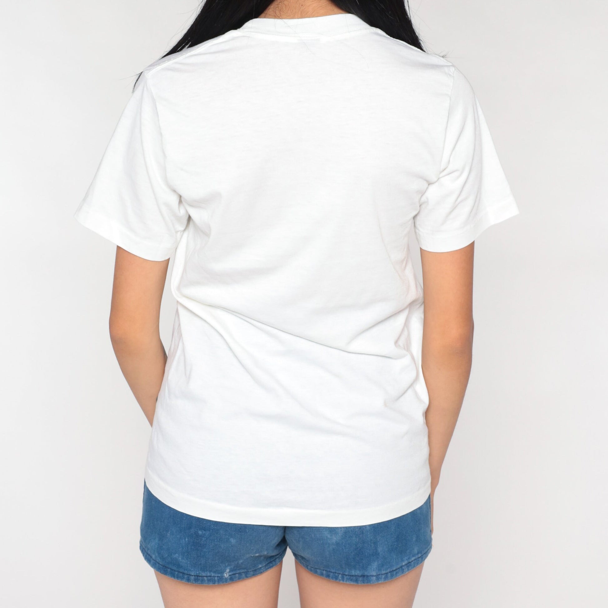 90s Kamikaze Slamdunkers Cartoon Rabbit Basketball Graphic Tee White Small