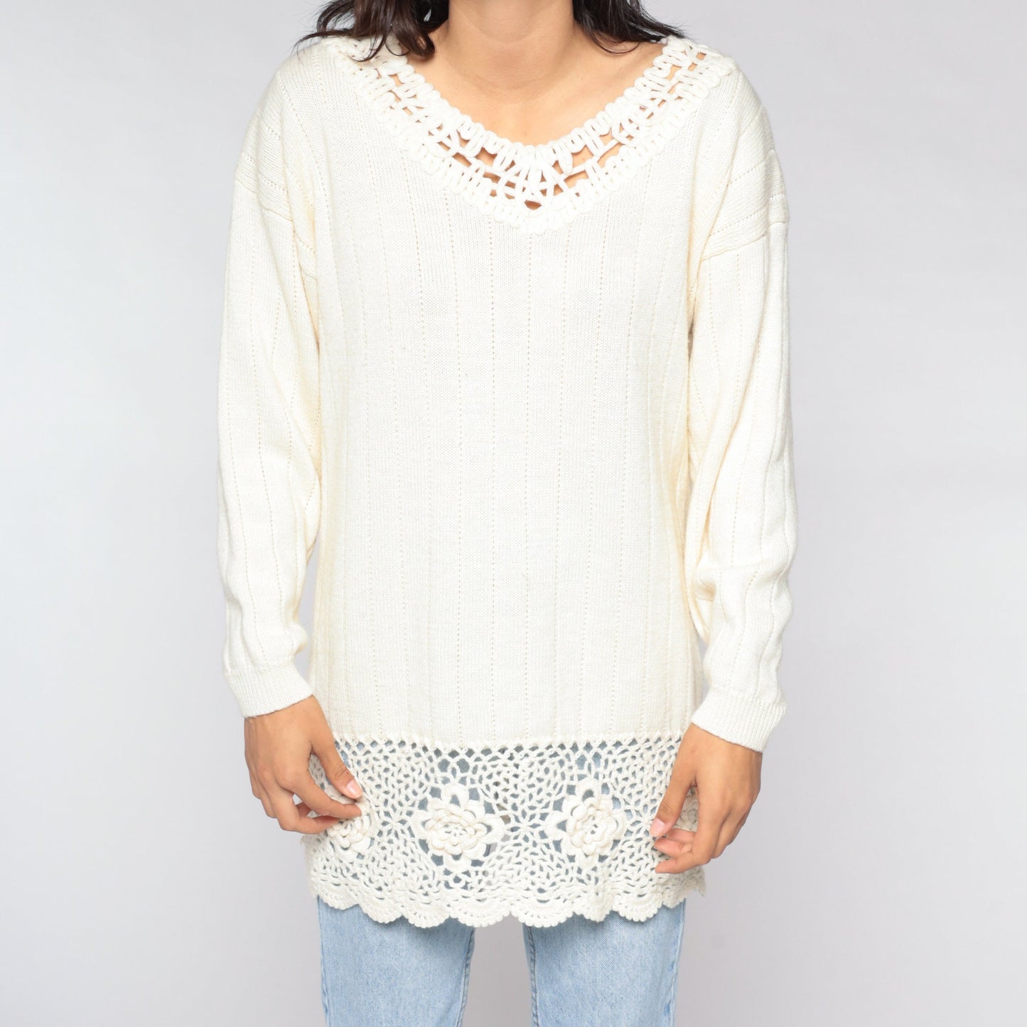 90s Cream Wool Blend Crochet Floral Sweater V-Neck Pullover Medium
