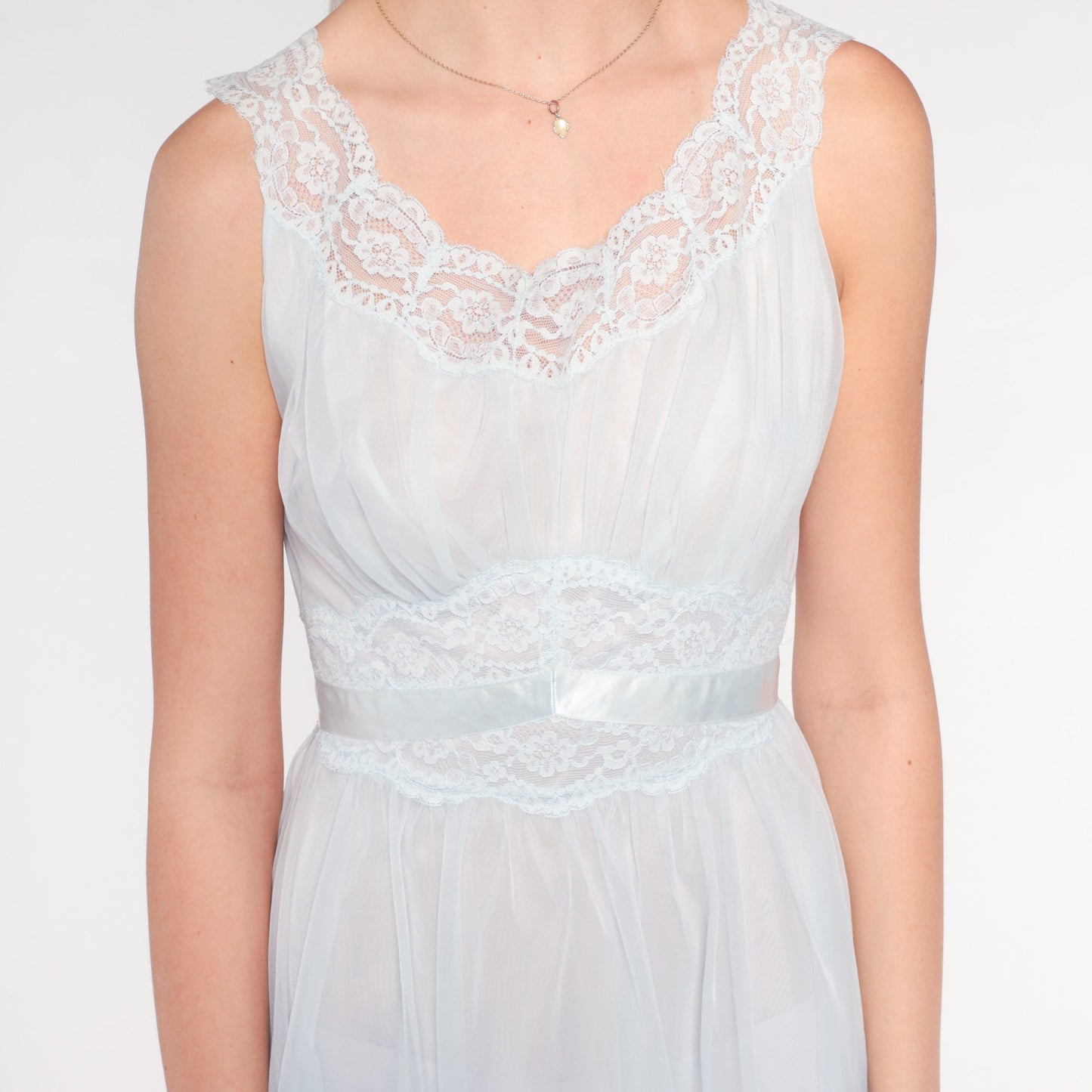 60s Vanity Fair Baby Blue Nylon Lace Nightgown Empire Waist Mini Extra Small