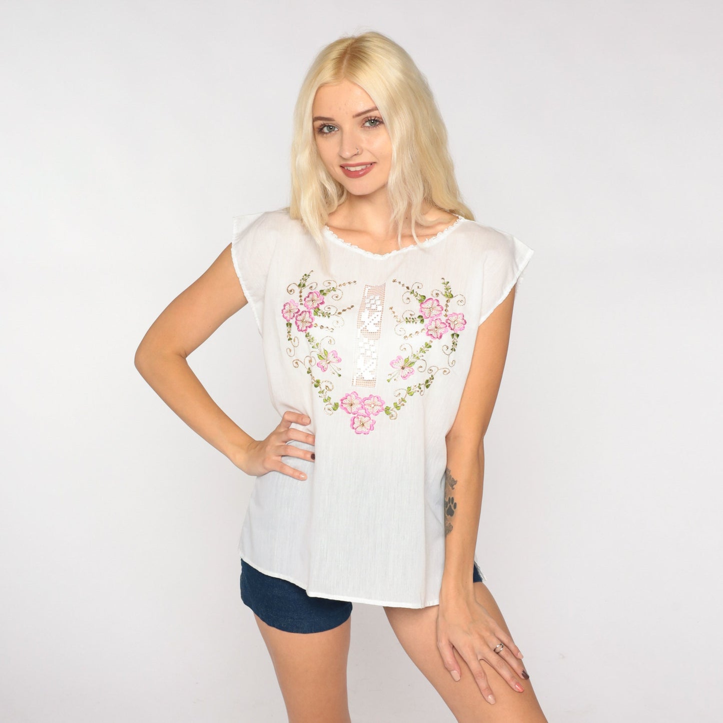 90s Bali Embroidered Tank Top White Metallic Floral Cutwork Cap Sleeve Medium