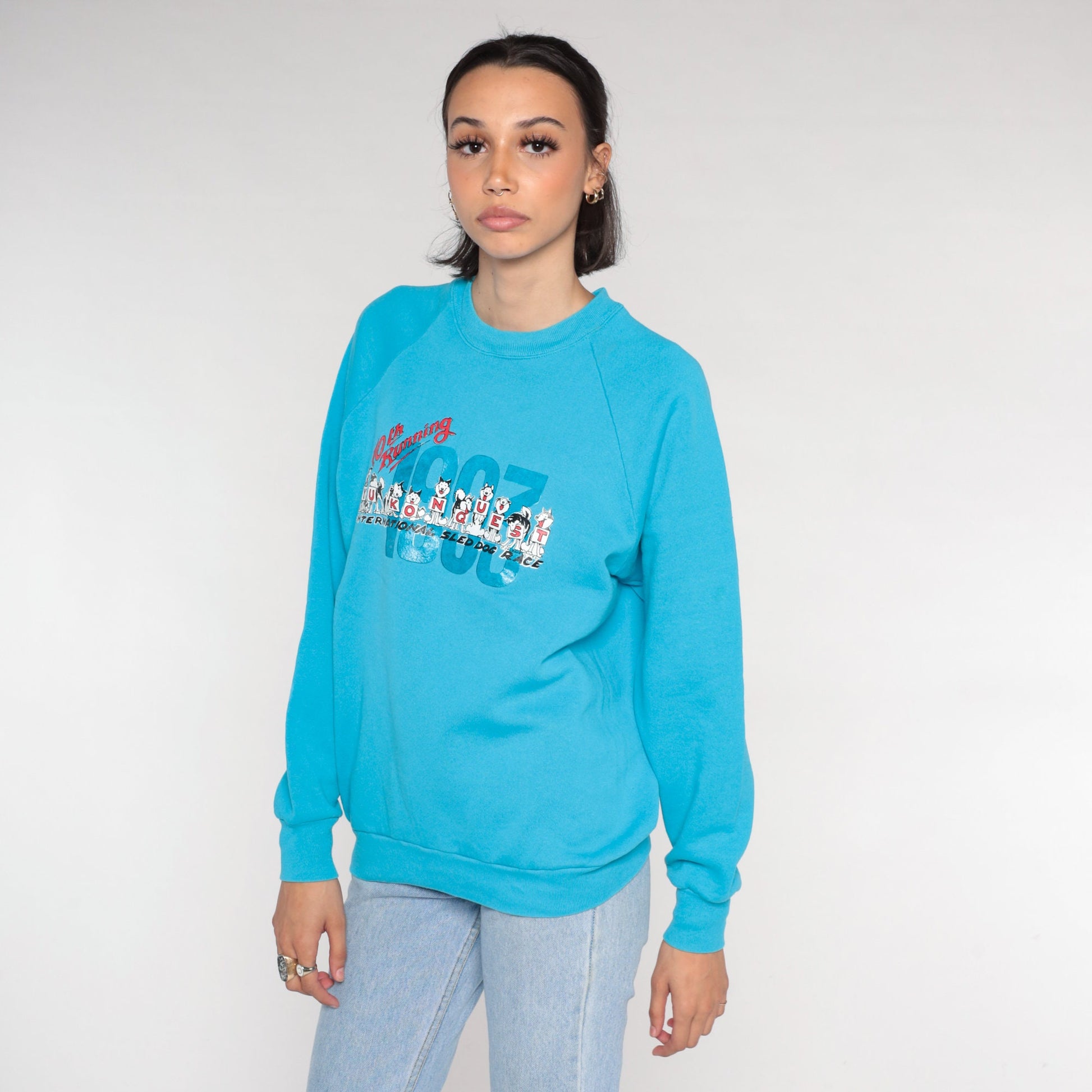 1993 Yukon Quest Dogsled Race Sweatshirt Blue Raglan Graphic Medium