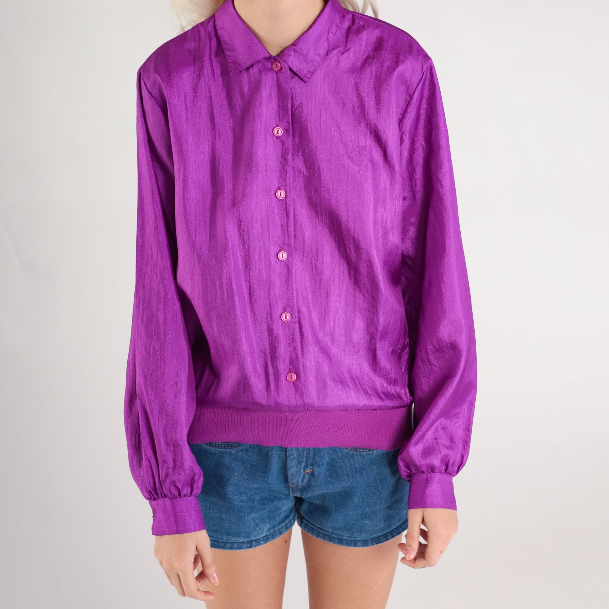 90s Purple Polyester Button-Up Shirt Banded Hem Long Sleeve Medium