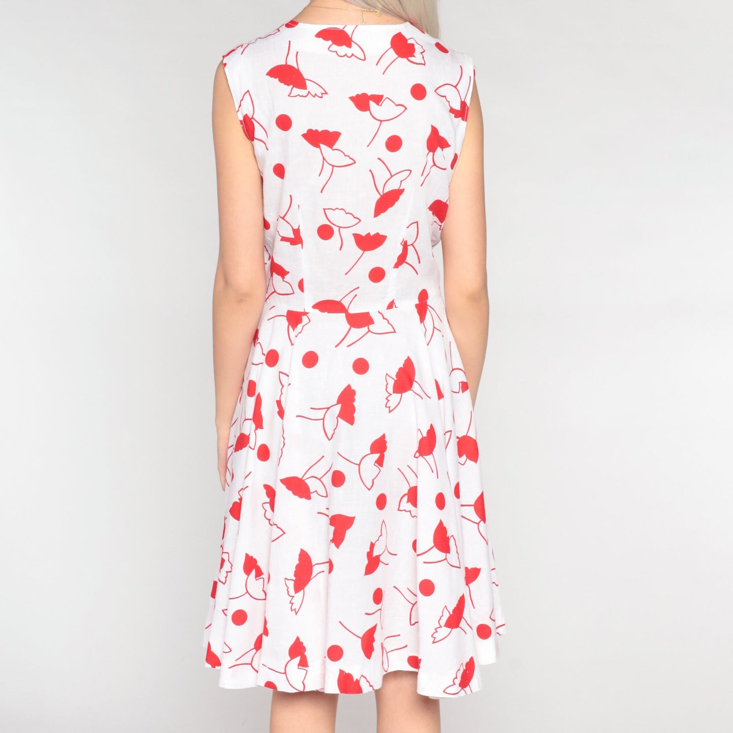 80s White Red Floral Mini Dress Queen Anne Neckline Sleeveless Small