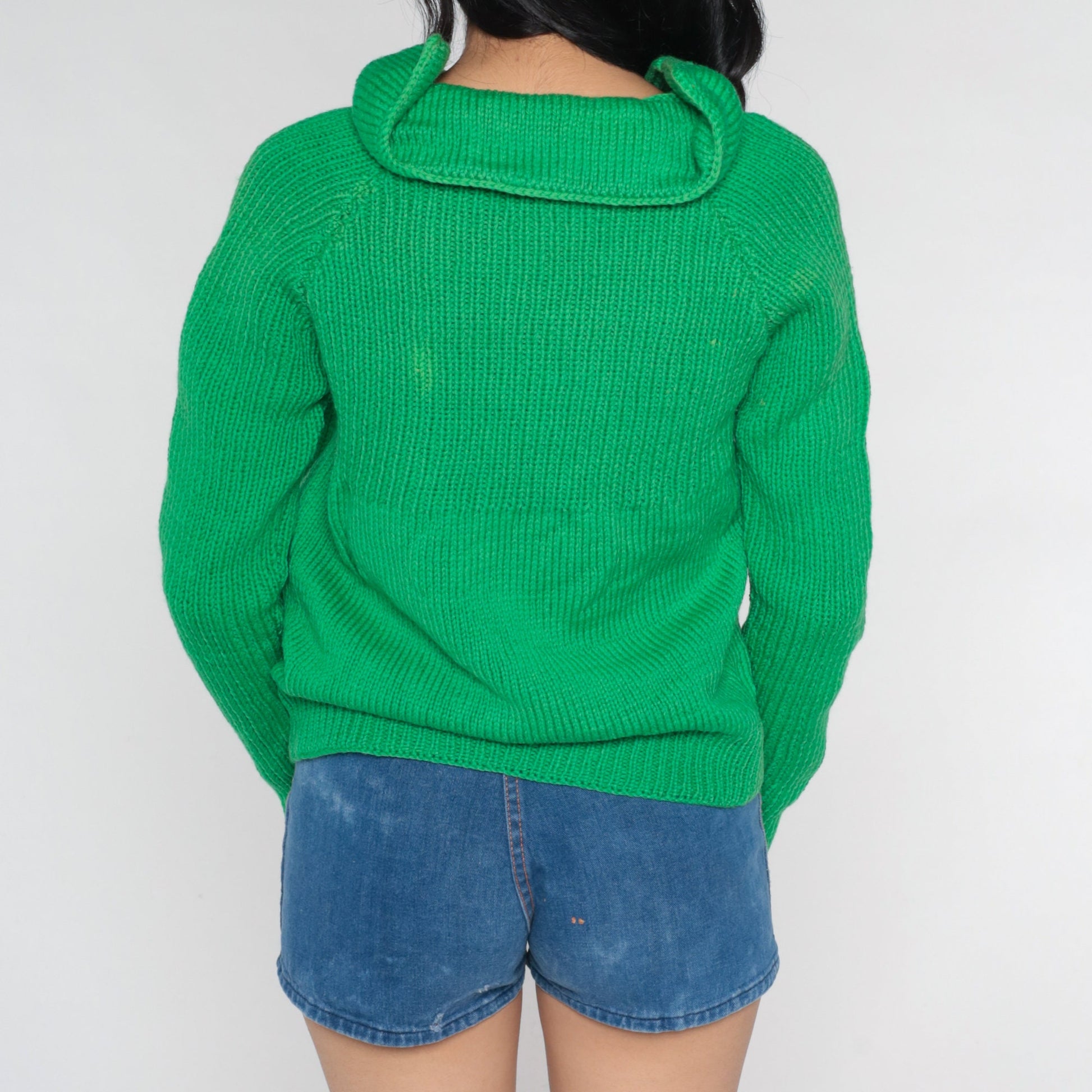 70s Green V-Neck Raglan Sweater Knit Jumper Appliqué Small Medium