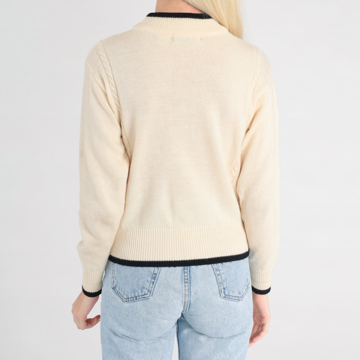 90s Liz Claiborne Cream Wool Cable Knit Crewneck Sweater Small S