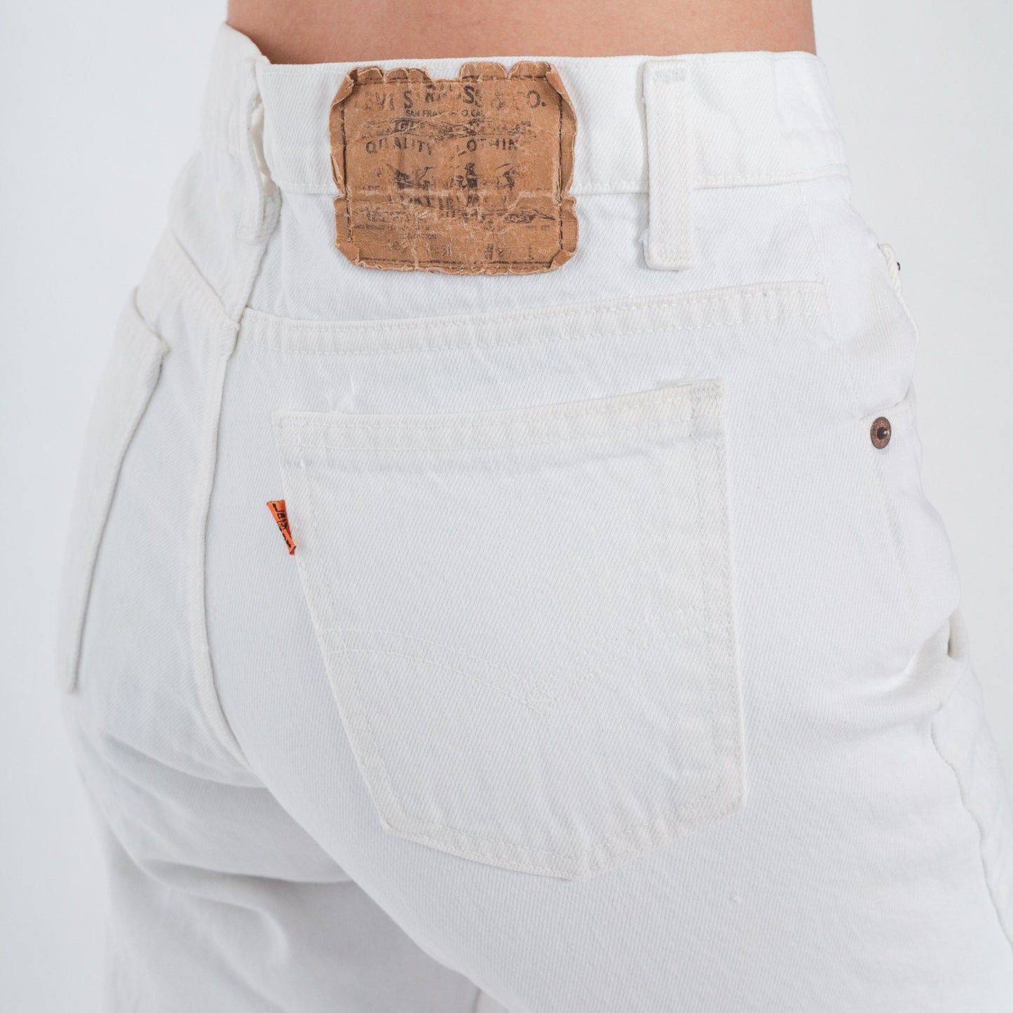 80s Levi's Orange Tab High-Rise Straight Jeans White Denim Extra Small