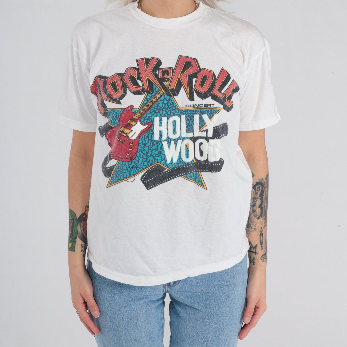 90s Rock n Roll Hollywood Graphic T-Shirt White Guitar Concert Tee Medium