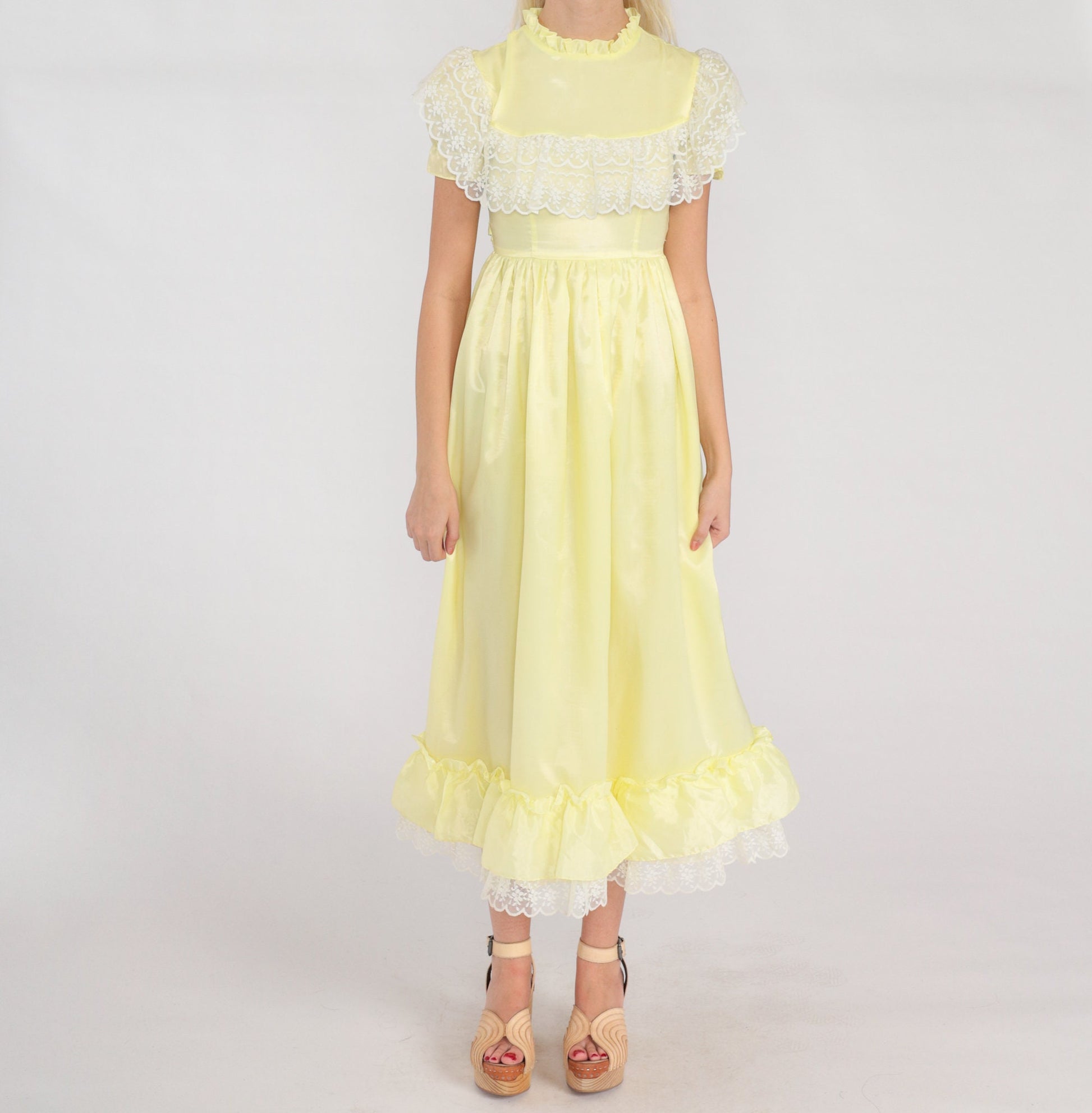 70s Yellow Midi Dress Lace Trim High Waist Puff Sleeve Ruffled Neck XXS