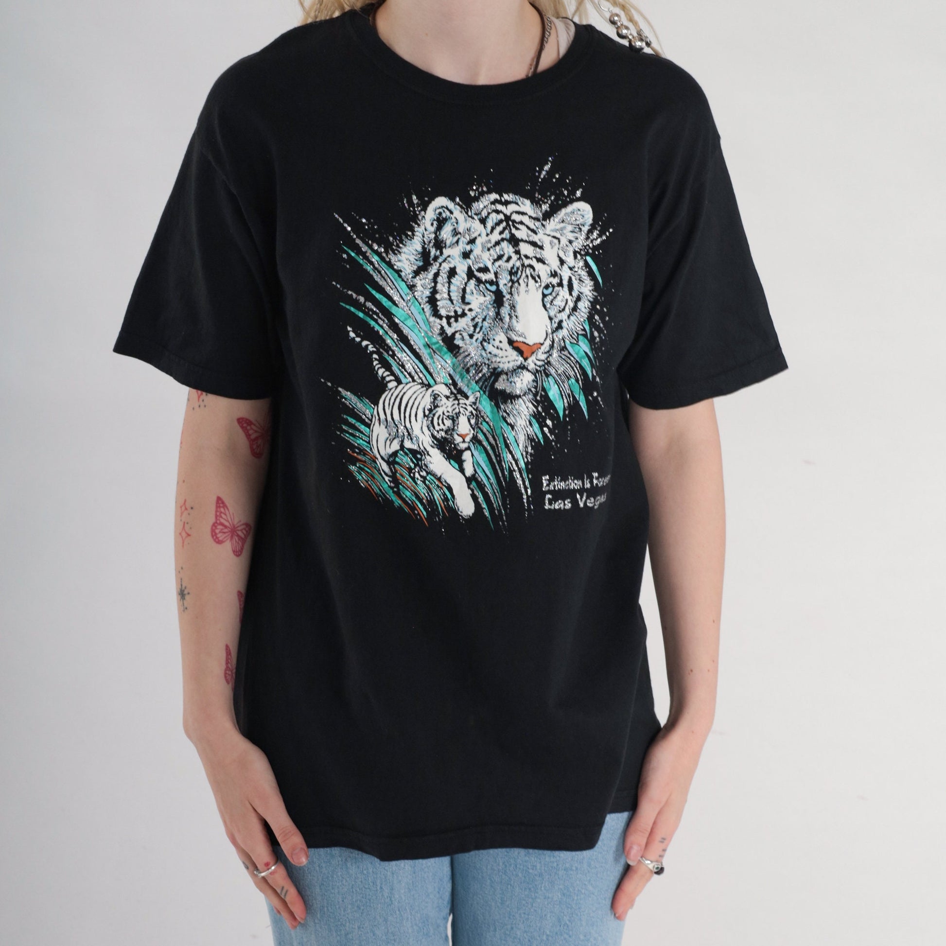 Y2K White Tiger Glitter Graphic Tee Extinction is Forever Black Medium