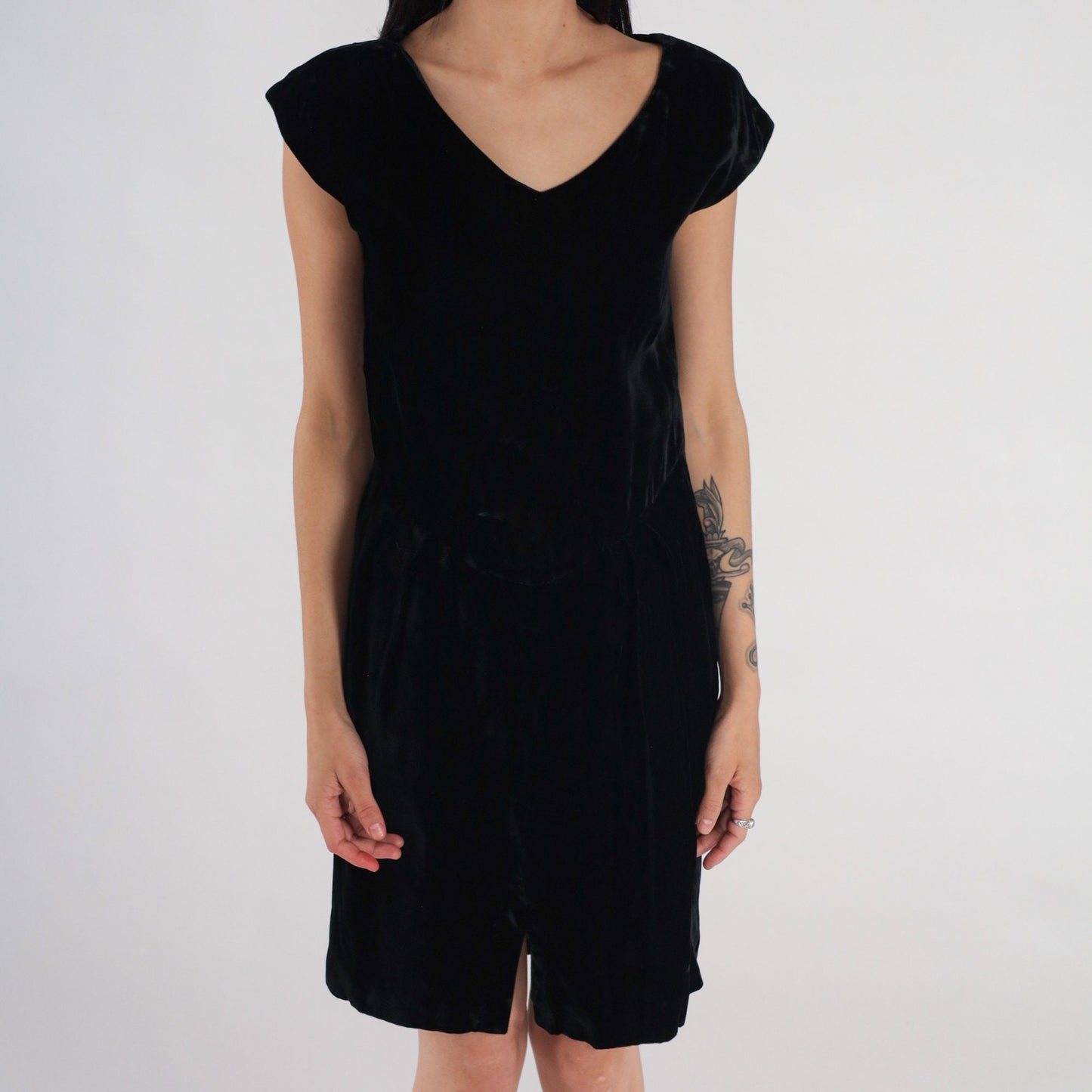 60s Black Velvet Mini Dress Cap Sleeve Pencil Front Slit Small