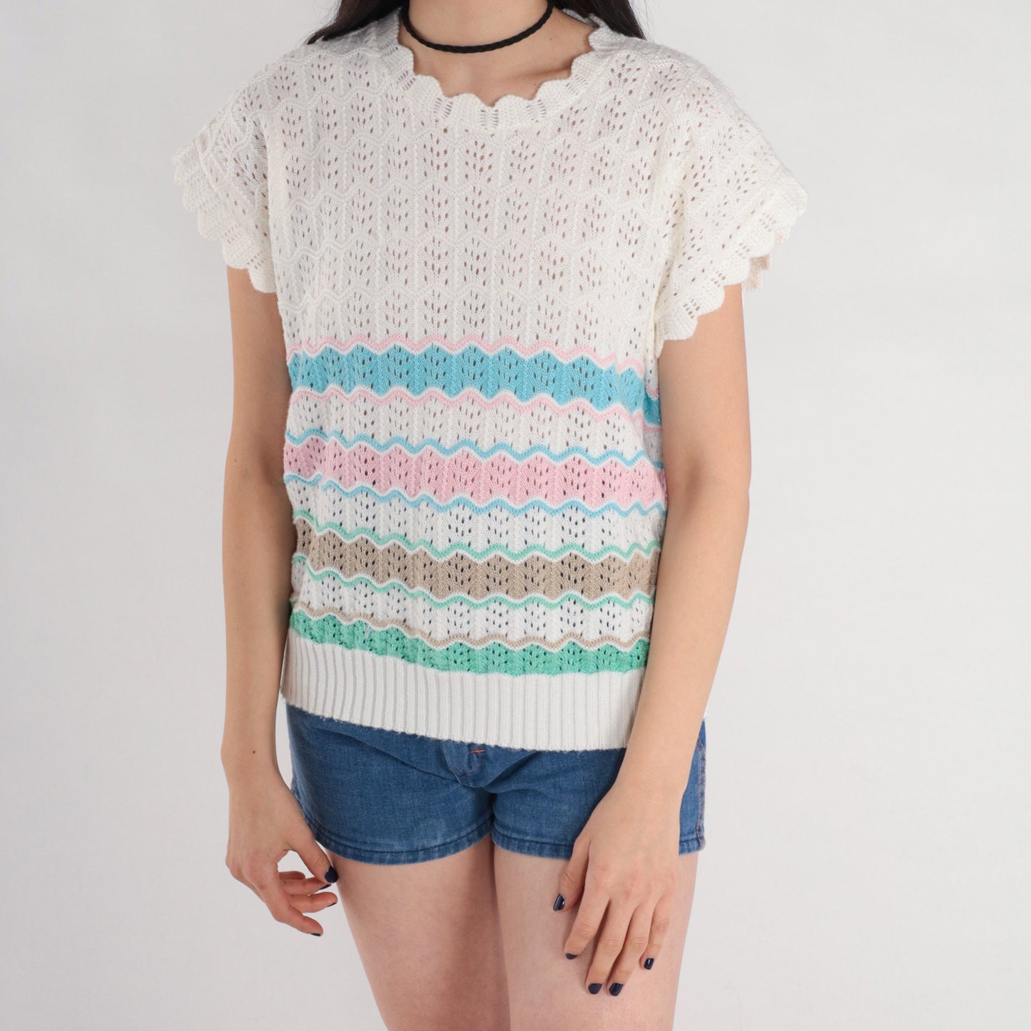 80s White Striped Open Weave Knit Top Scalloped Short Sleeve Medium