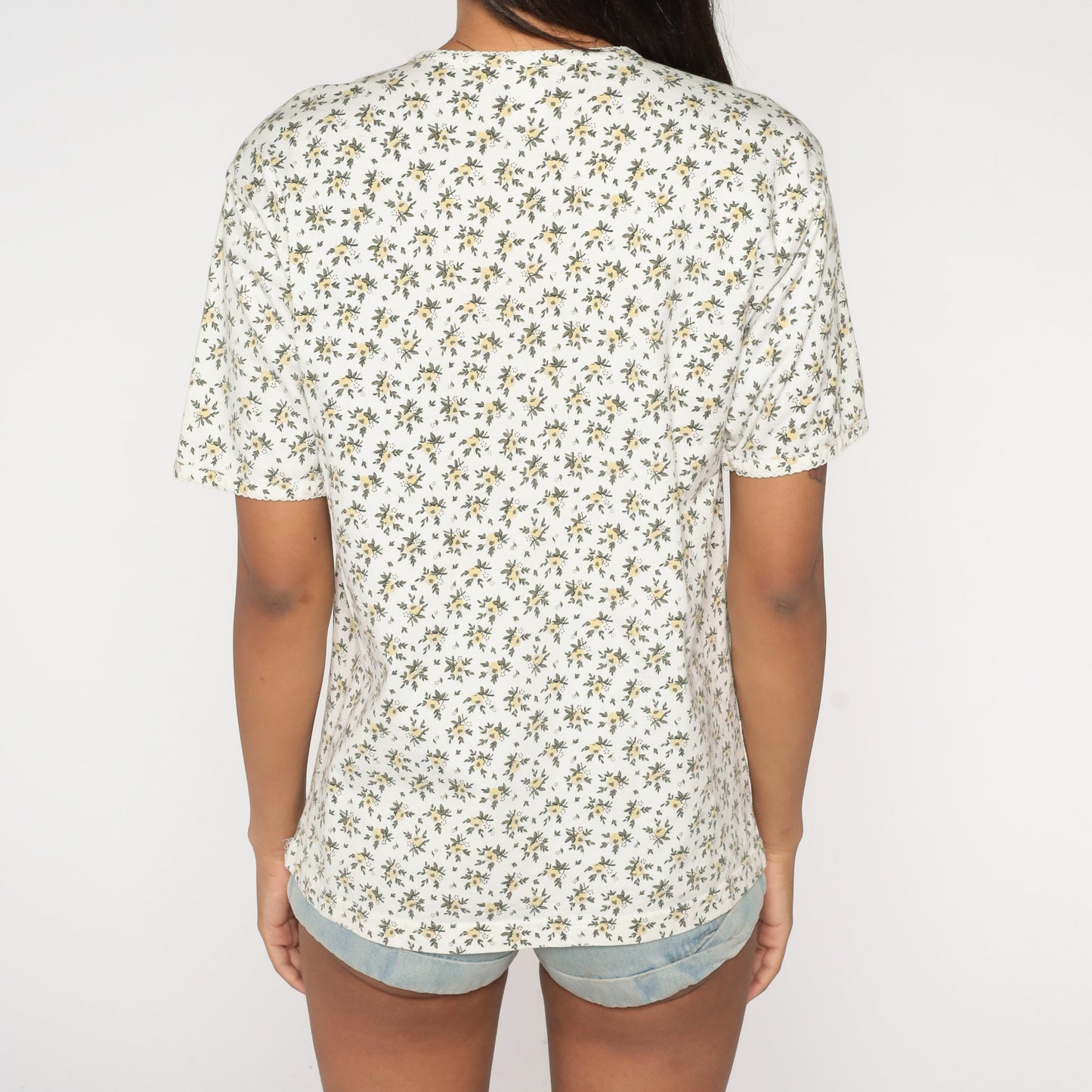 90s Floral Henley Shirt White Short Sleeve Quarter Button Cotton Top Medium