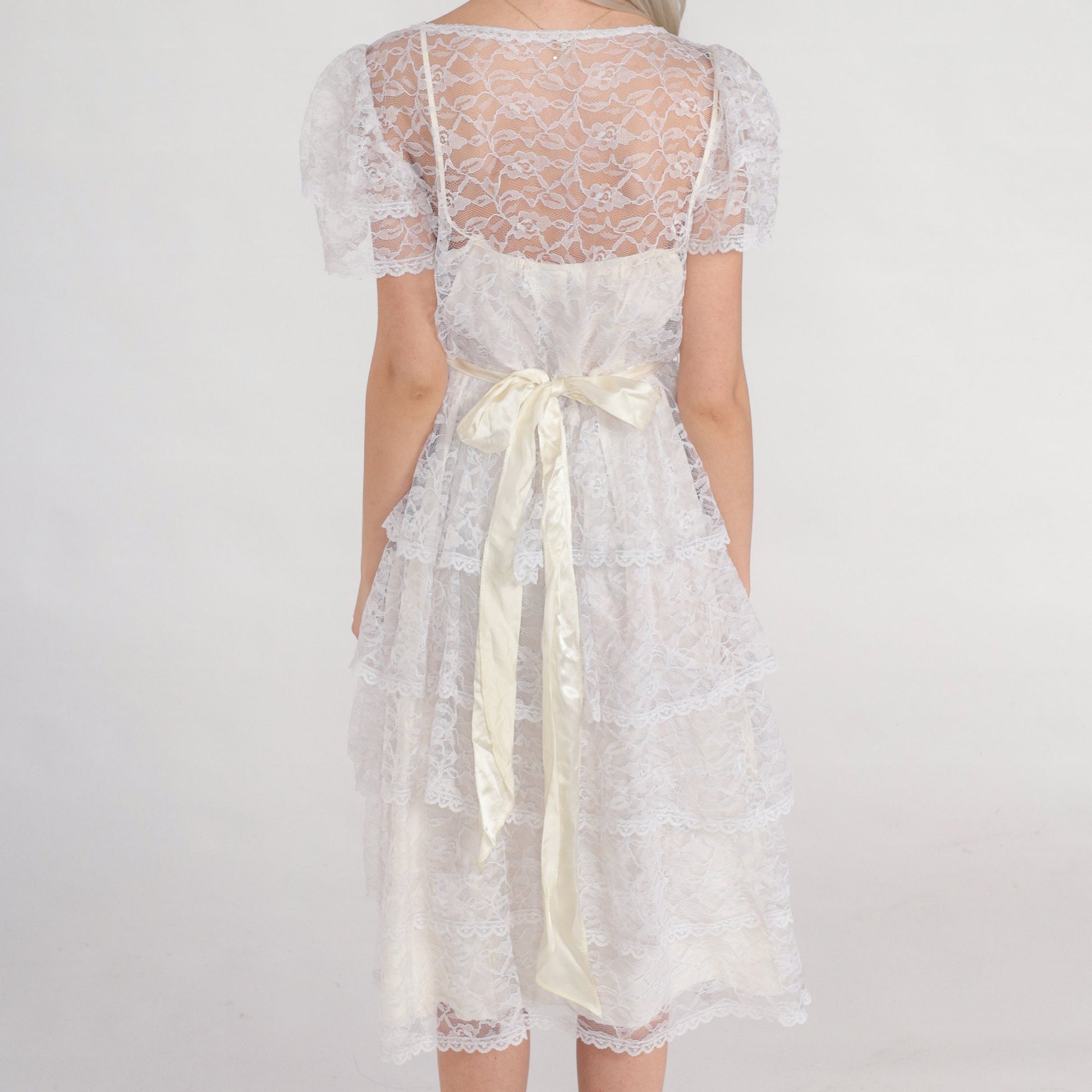 80s White Lace Midi Dress Floral Illusion Neckline Puff Sleeve Tiered Small