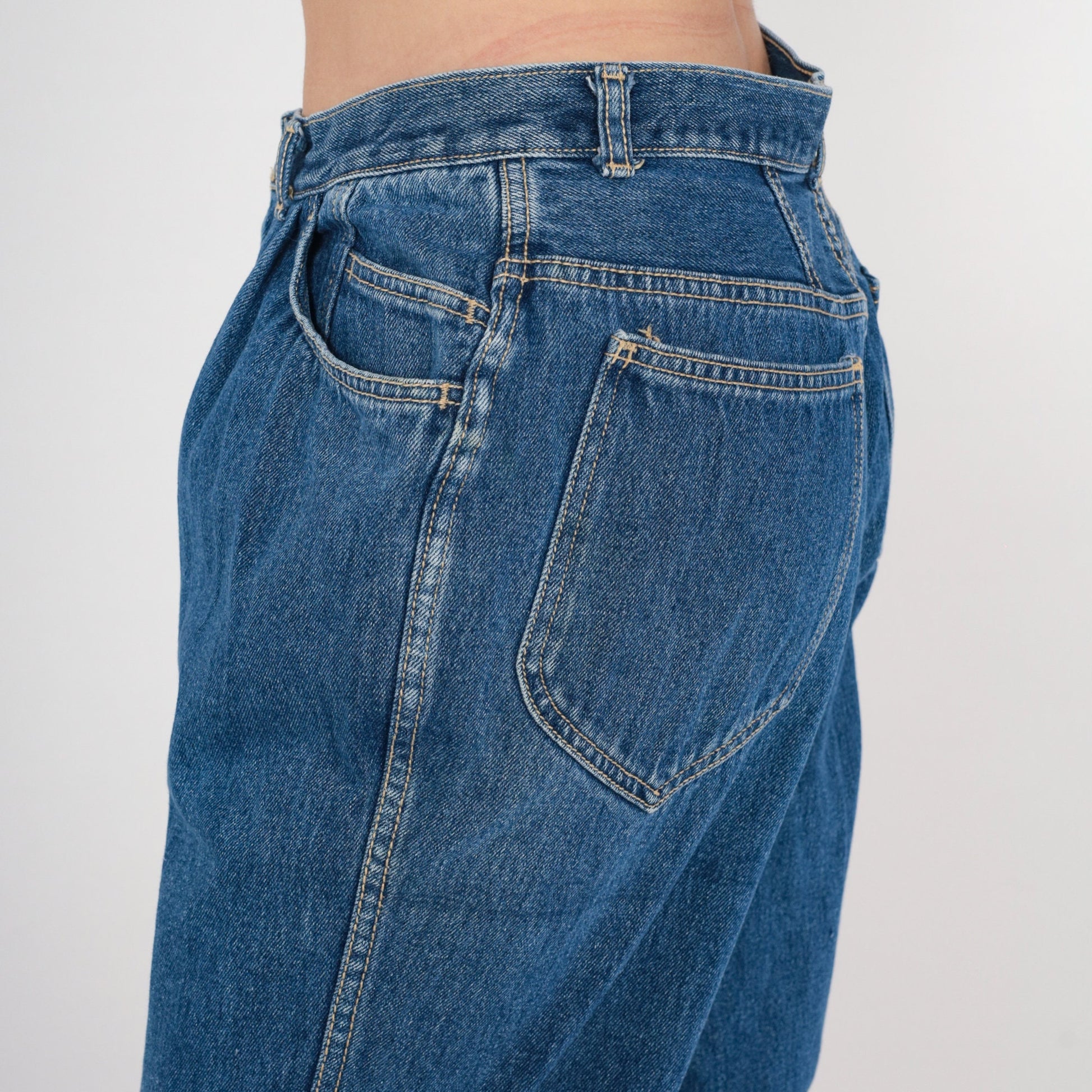 90s High Waisted Pleated Mom Jeans Tapered Denim Blue Medium